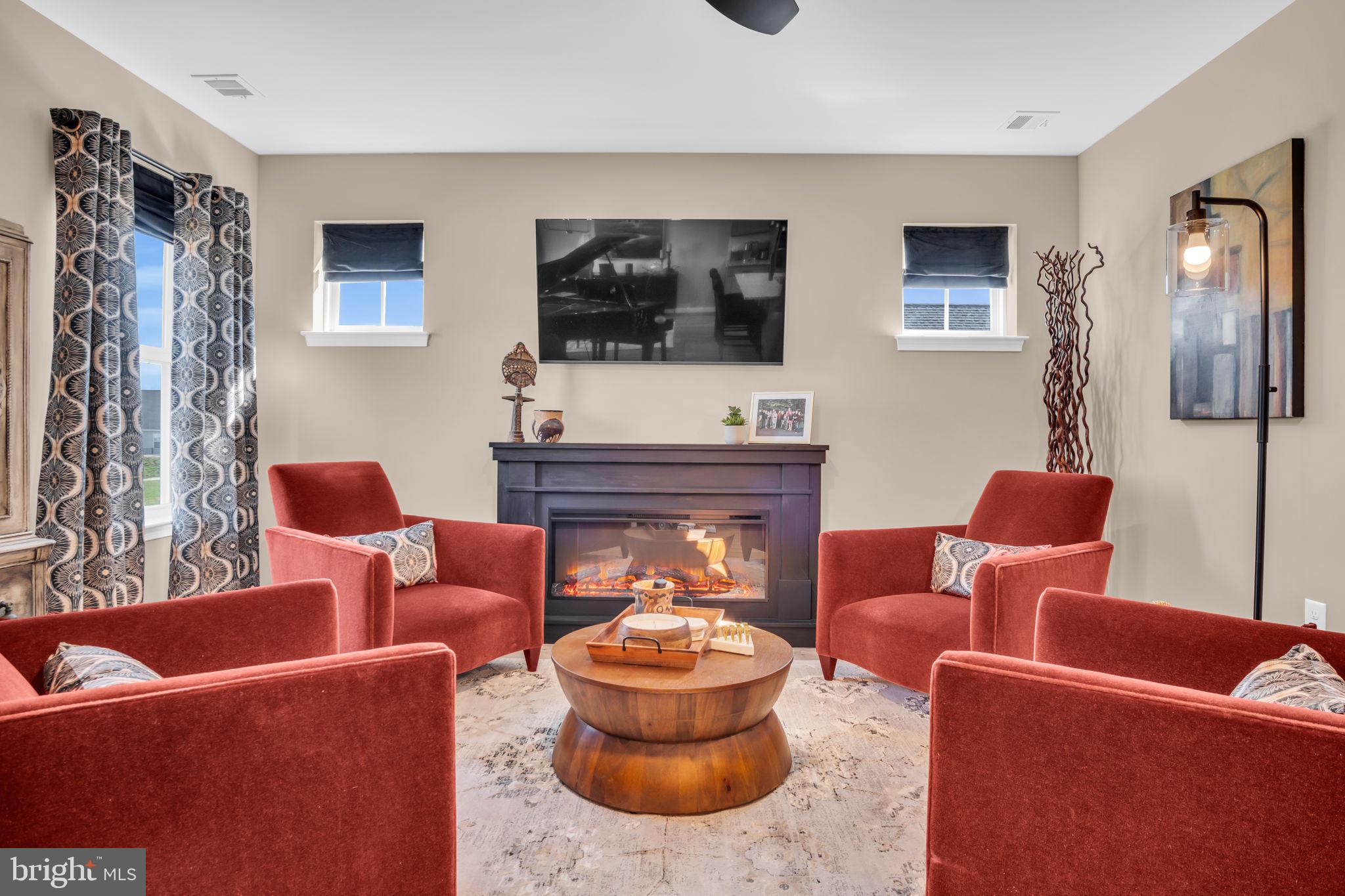 DICKINSON PLACE - Residential