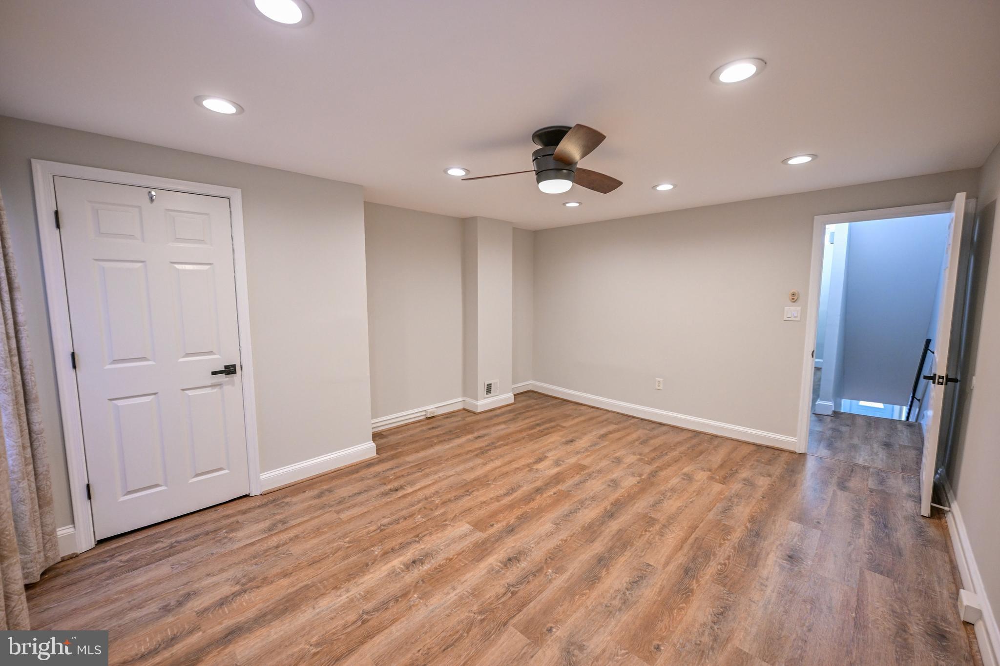 HAMPDEN HISTORIC DISTRICT - Residential