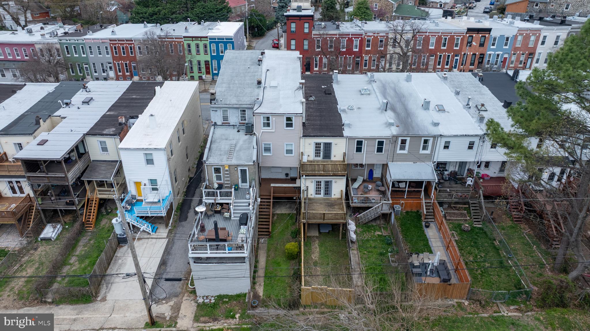 HAMPDEN HISTORIC DISTRICT - Residential