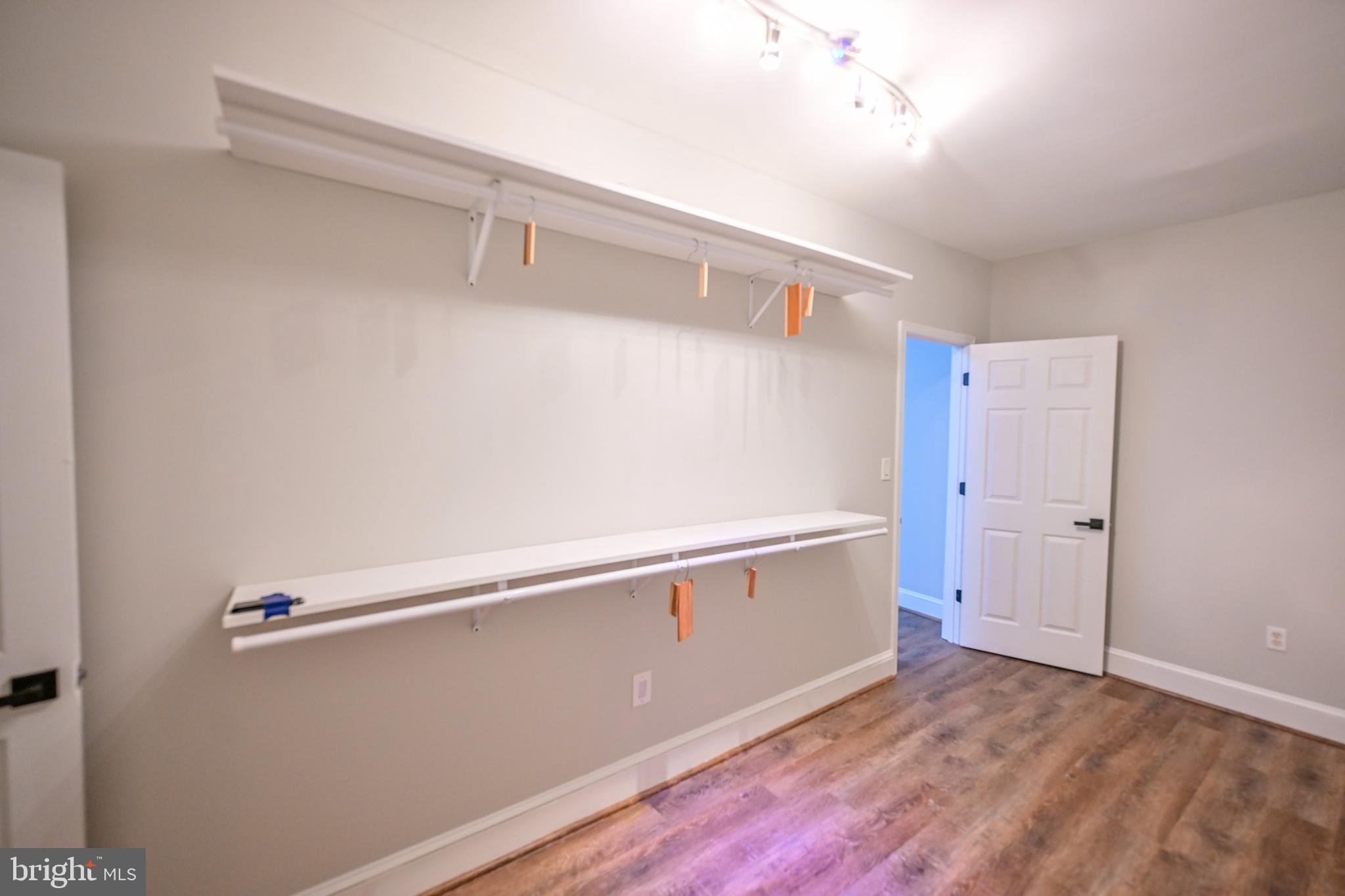 HAMPDEN HISTORIC DISTRICT - Residential