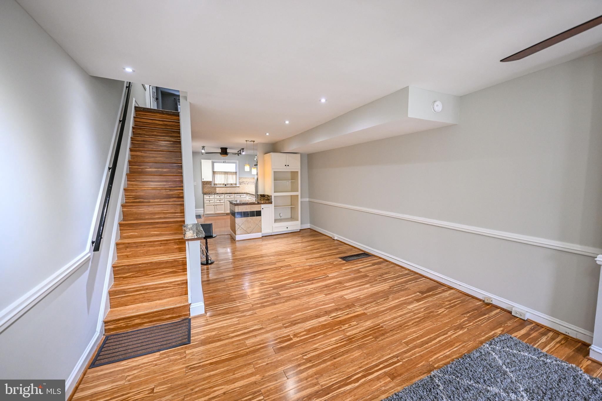 HAMPDEN HISTORIC DISTRICT - Residential