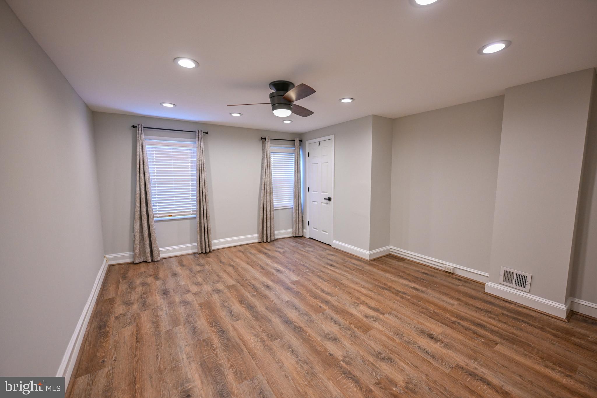 HAMPDEN HISTORIC DISTRICT - Residential