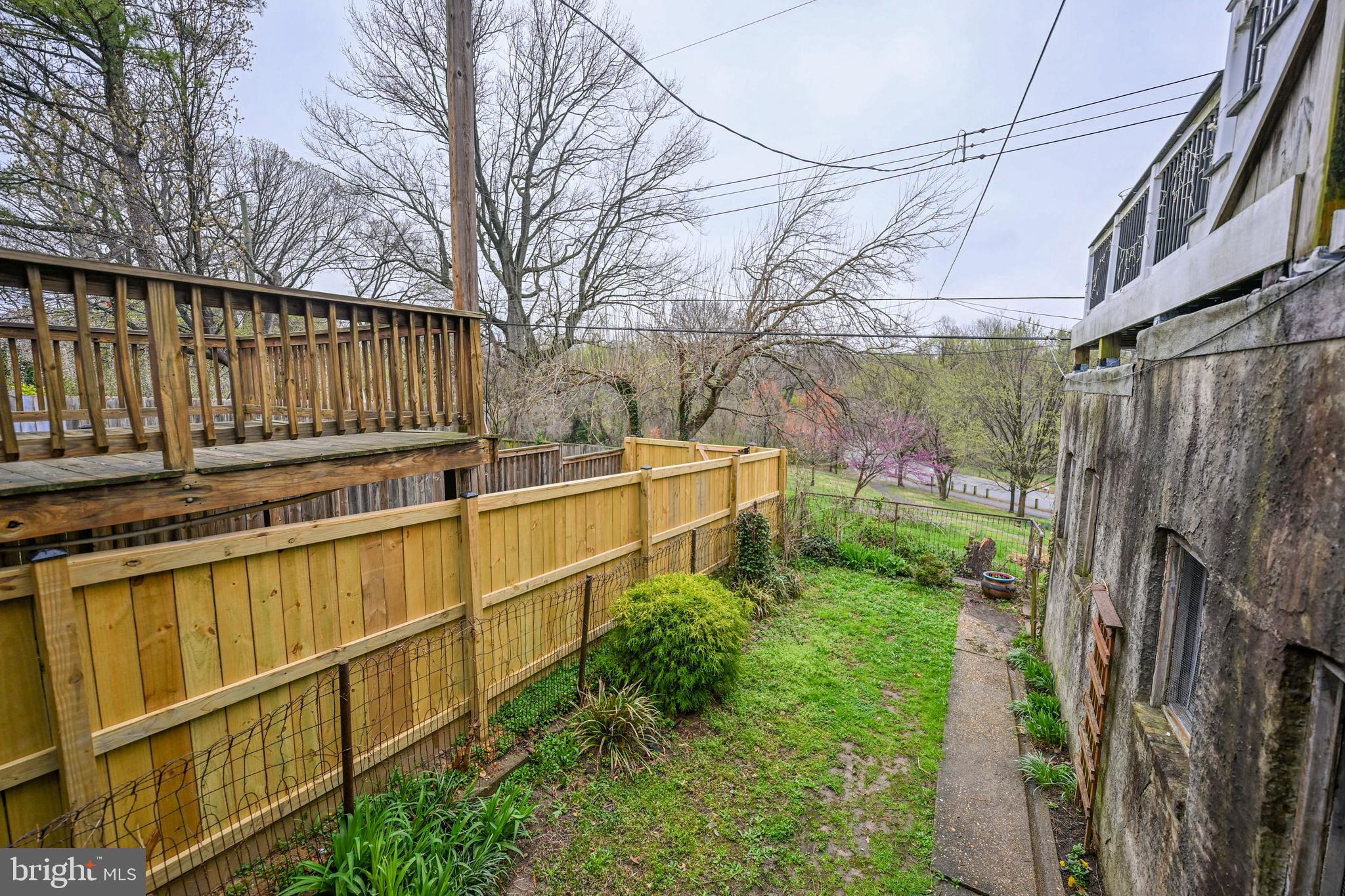 HAMPDEN HISTORIC DISTRICT - Residential