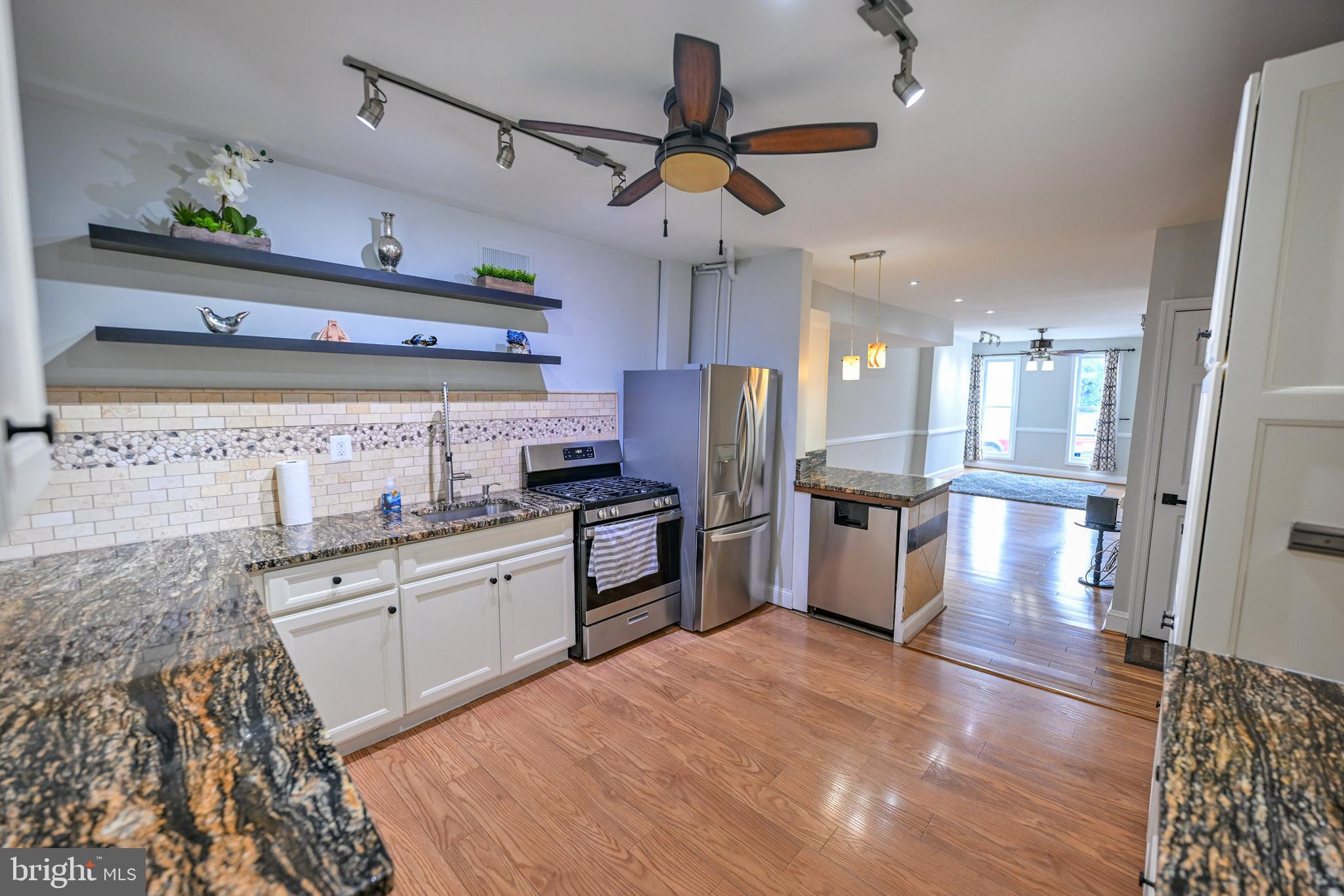 HAMPDEN HISTORIC DISTRICT - Residential