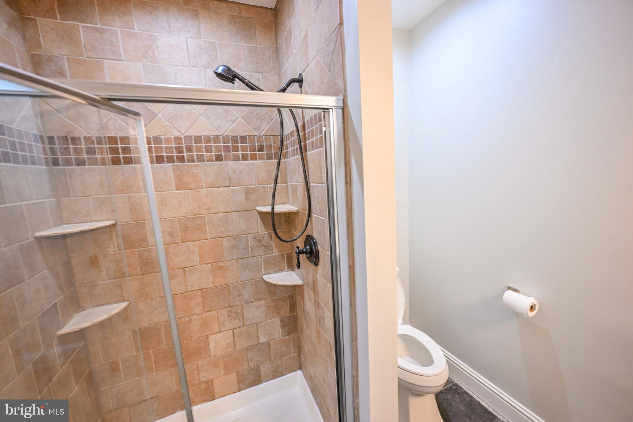 HAMPDEN HISTORIC DISTRICT - Residential