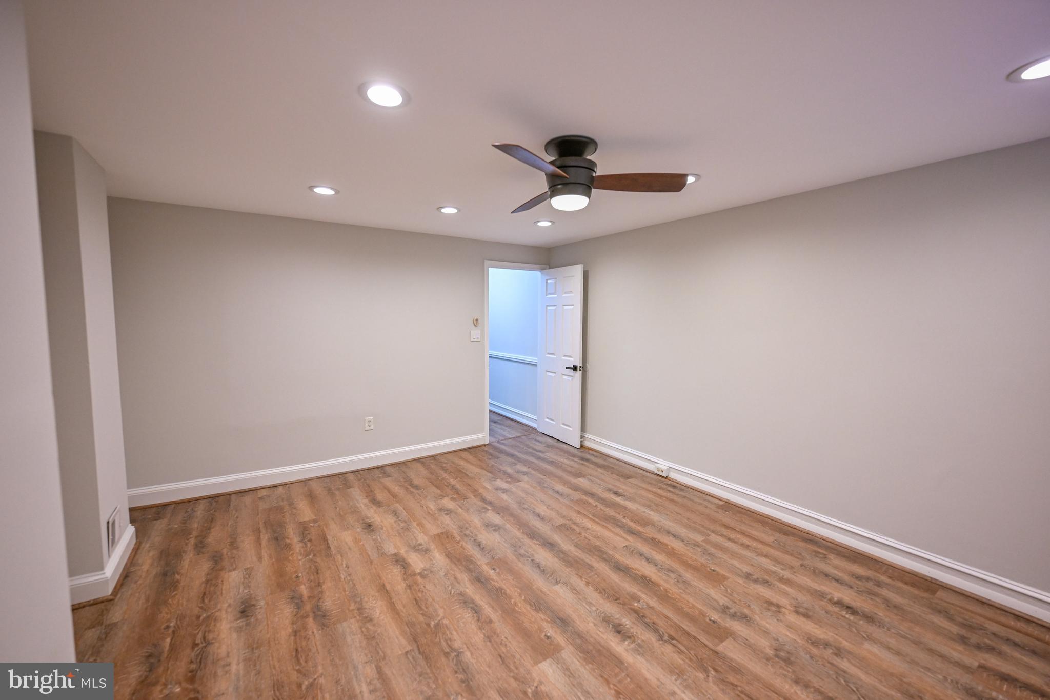 HAMPDEN HISTORIC DISTRICT - Residential