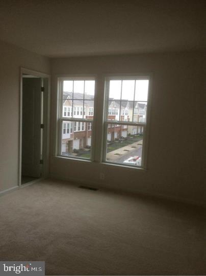 SIGNATURE AT BROADLANDS - Residential Lease