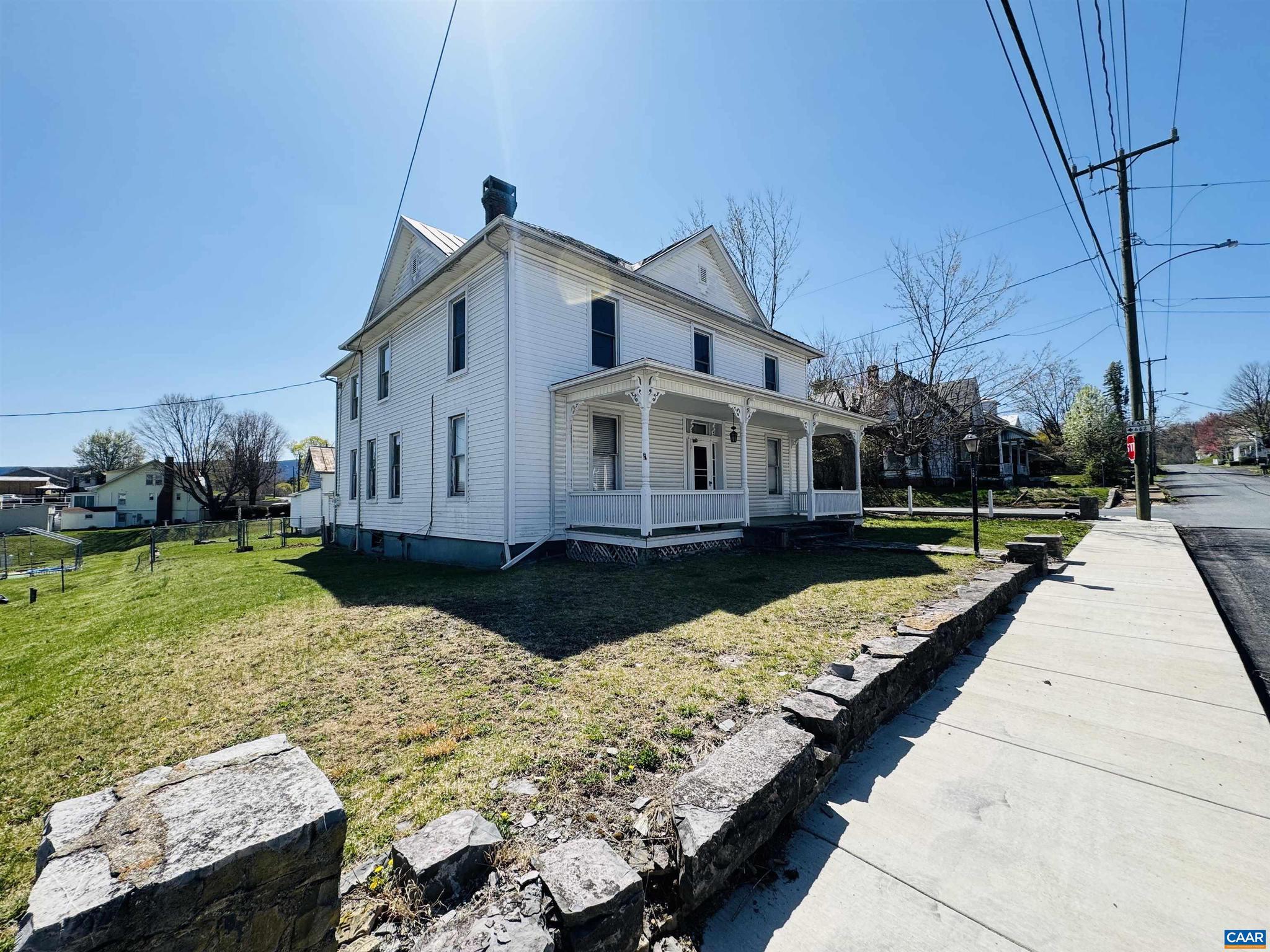 80 MAIN ST
