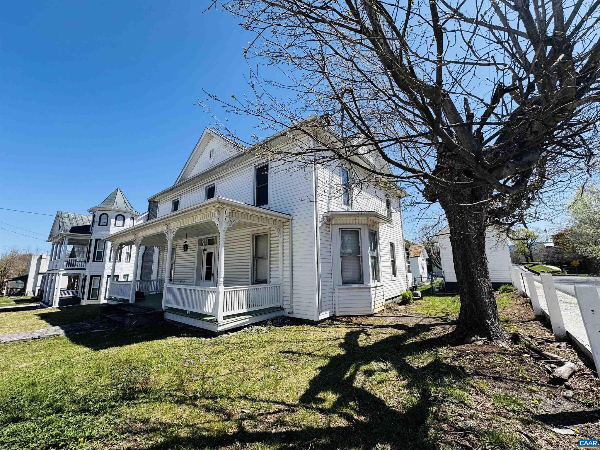 80 MAIN ST