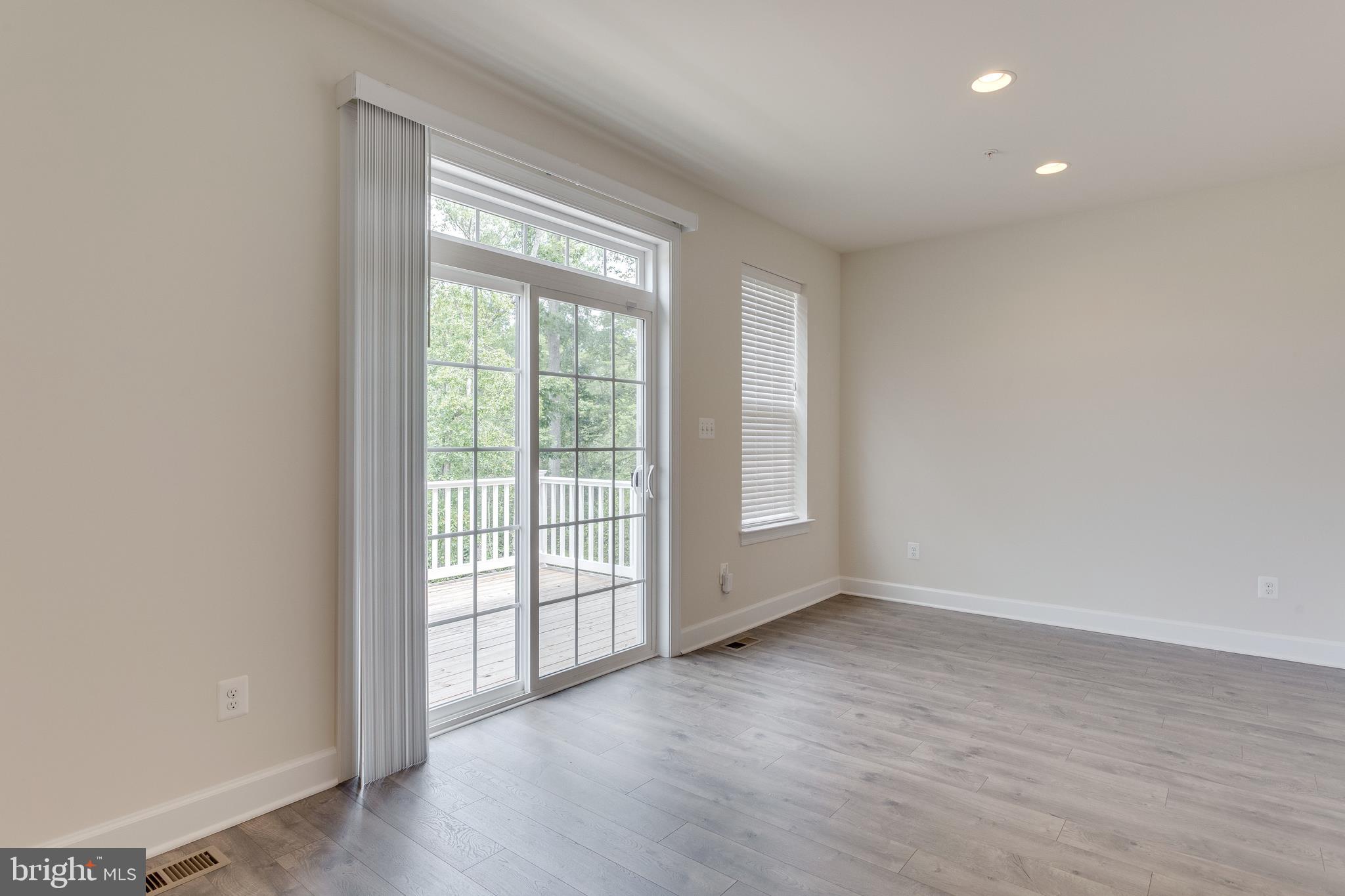 HAMILTON PARK - Residential Lease