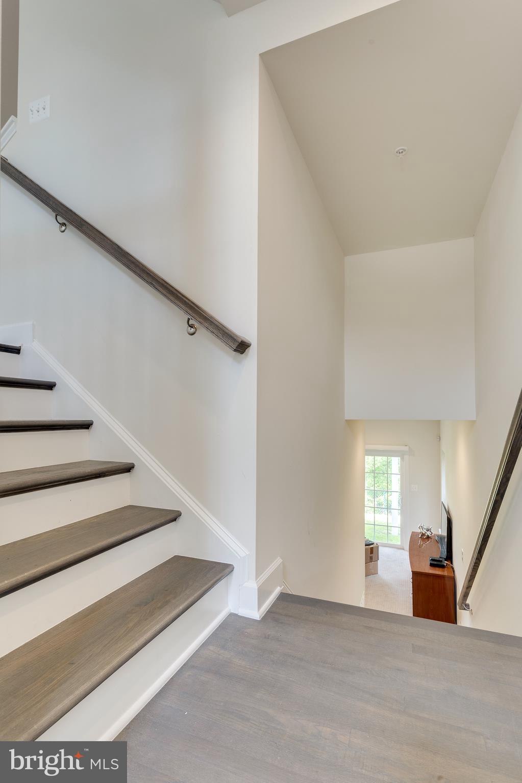 HAMILTON PARK - Residential Lease