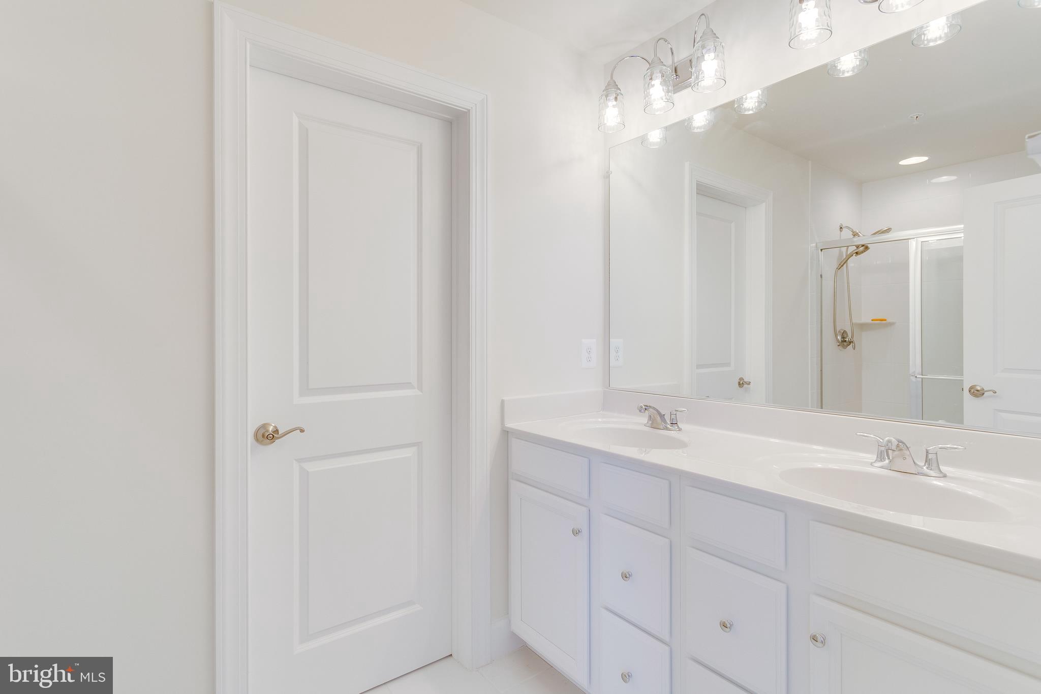 HAMILTON PARK - Residential Lease