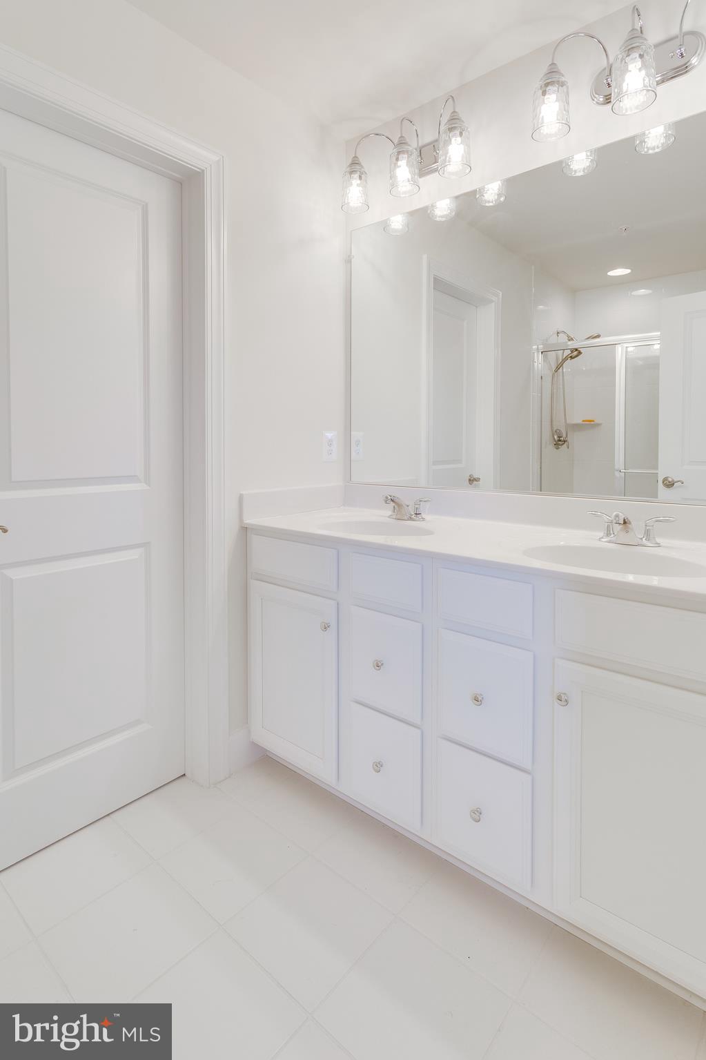 HAMILTON PARK - Residential Lease