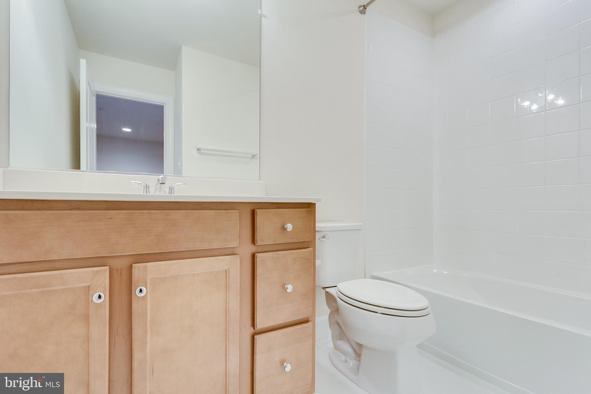 HAMILTON PARK - Residential Lease