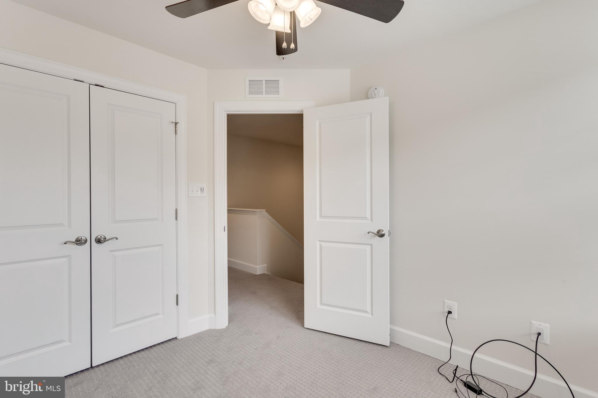 HAMILTON PARK - Residential Lease