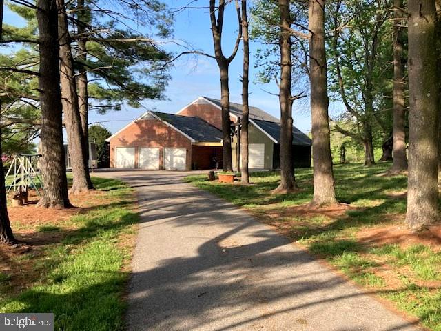 3822 WINE ROAD
