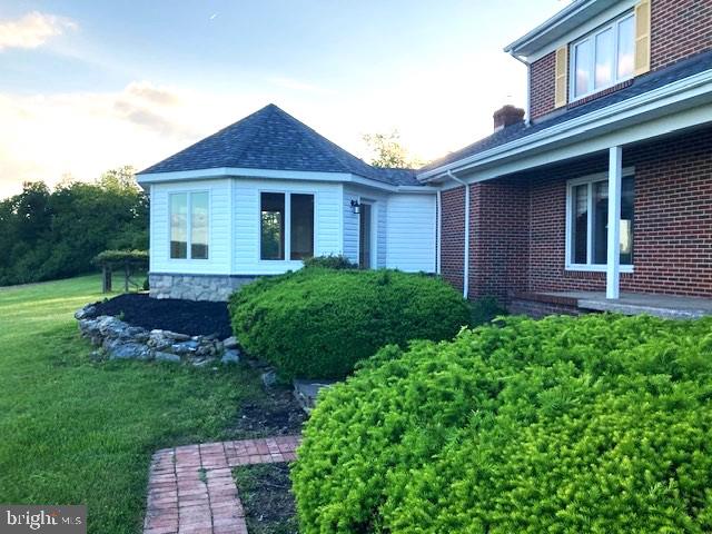 3822 WINE ROAD