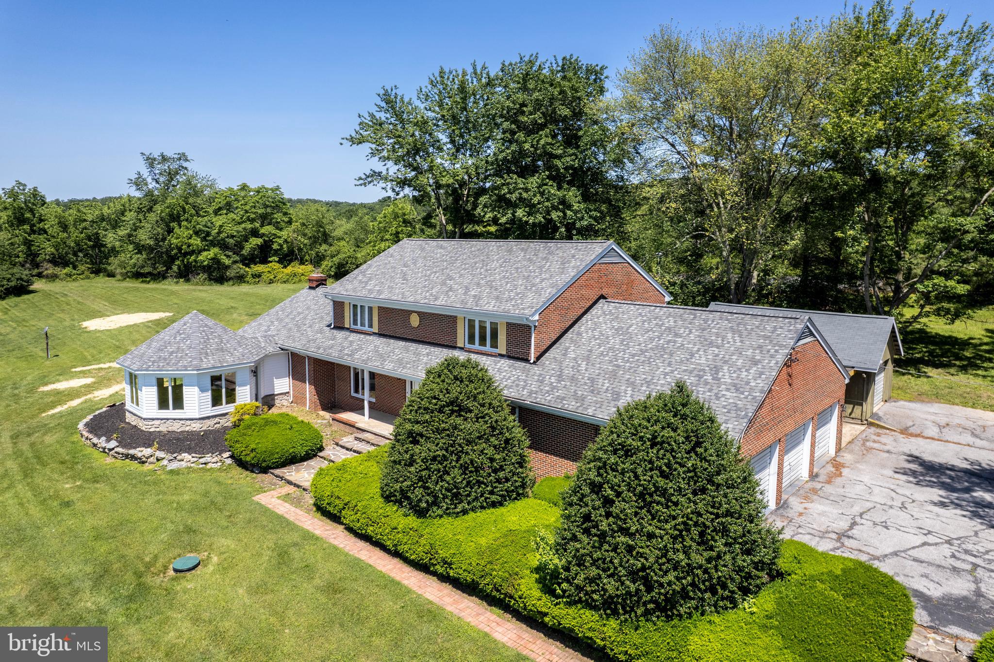 3822 WINE ROAD