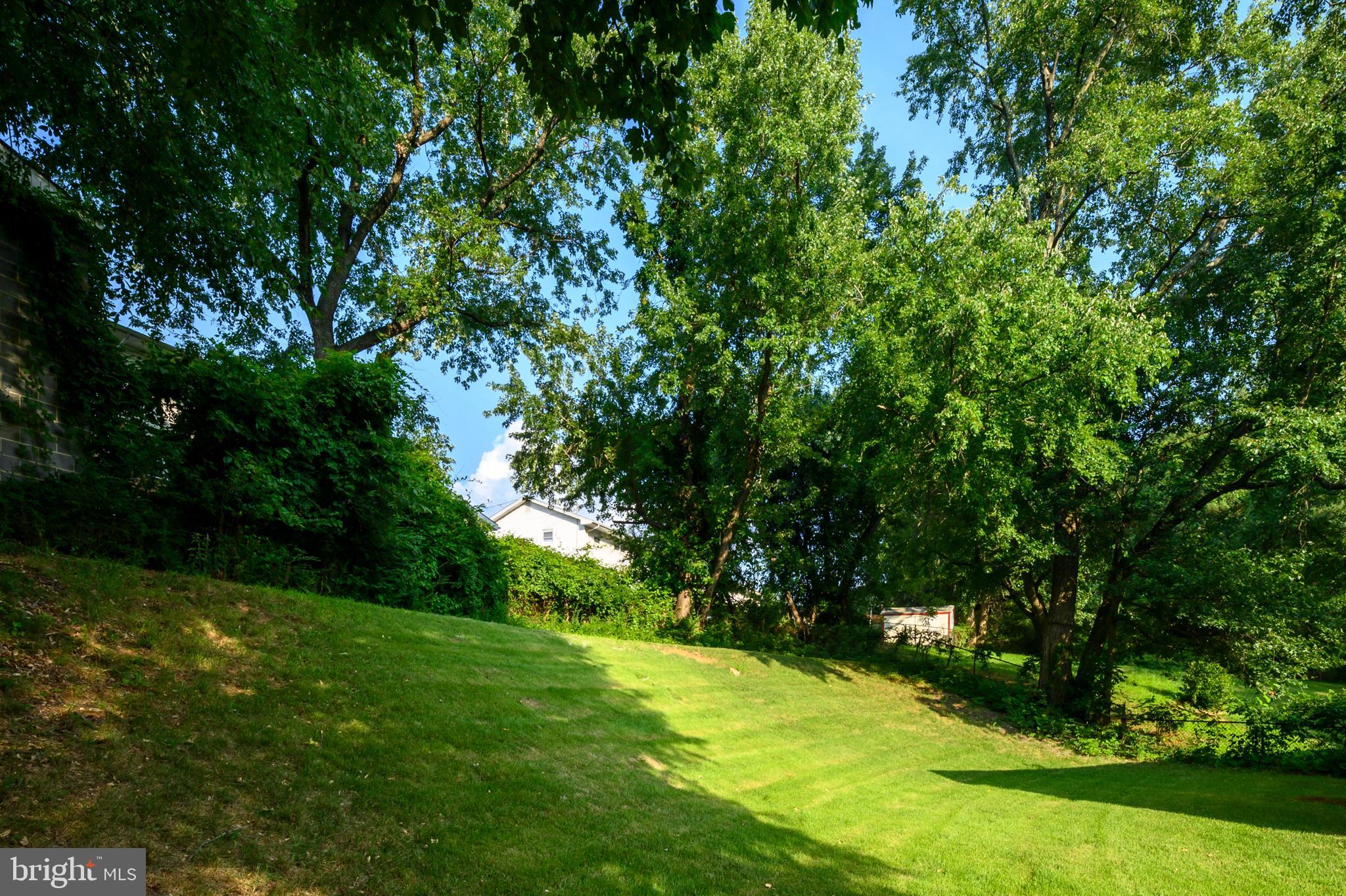 HIGHLAND GARDENS - Residential