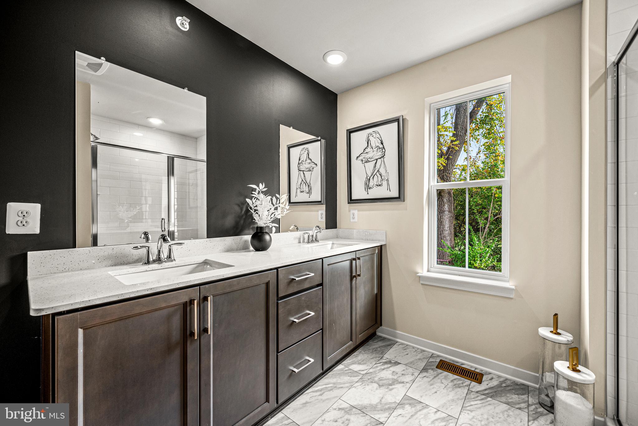 CLOVER MILL - Residential