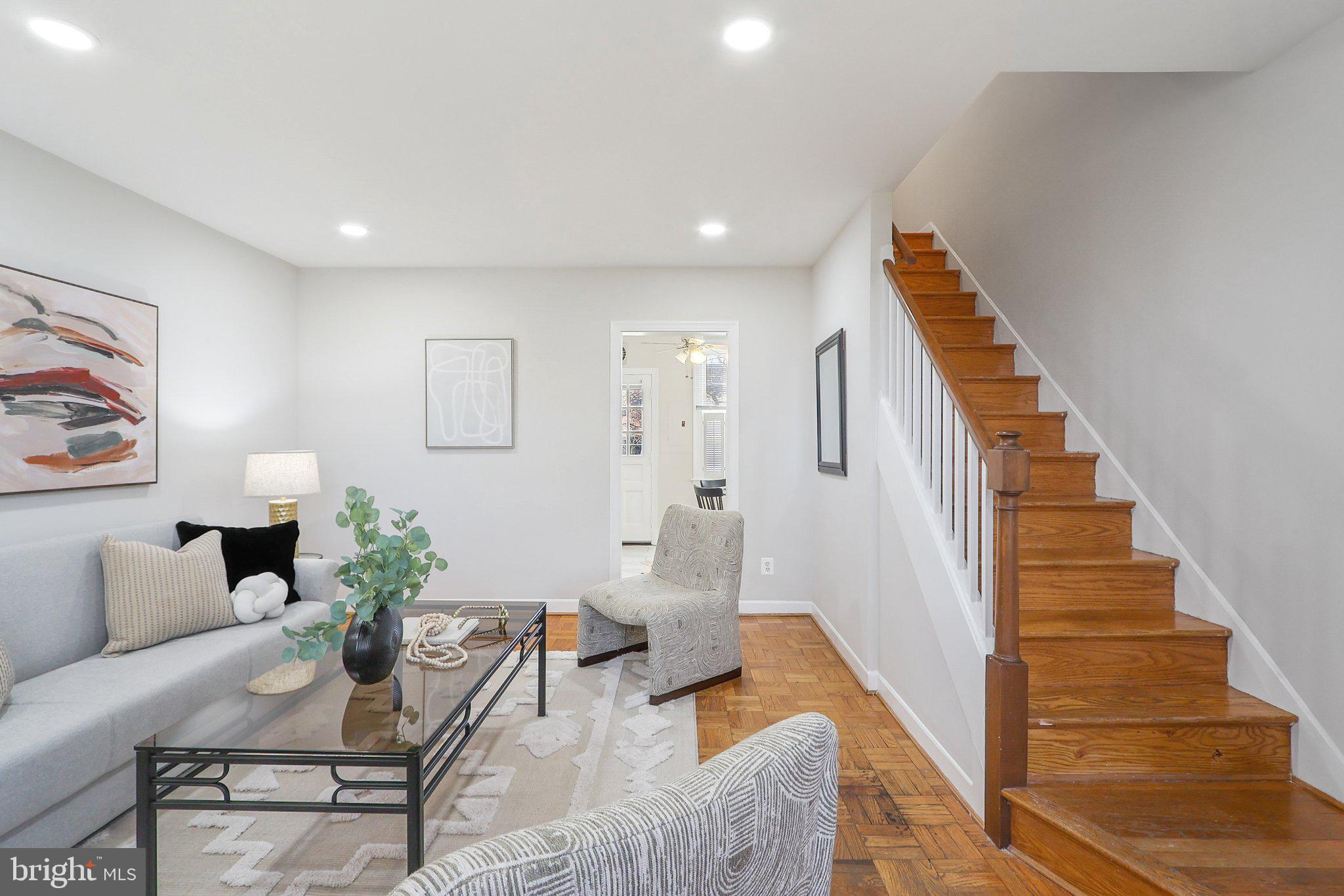 ARLINGTON VILLAGE - Residential