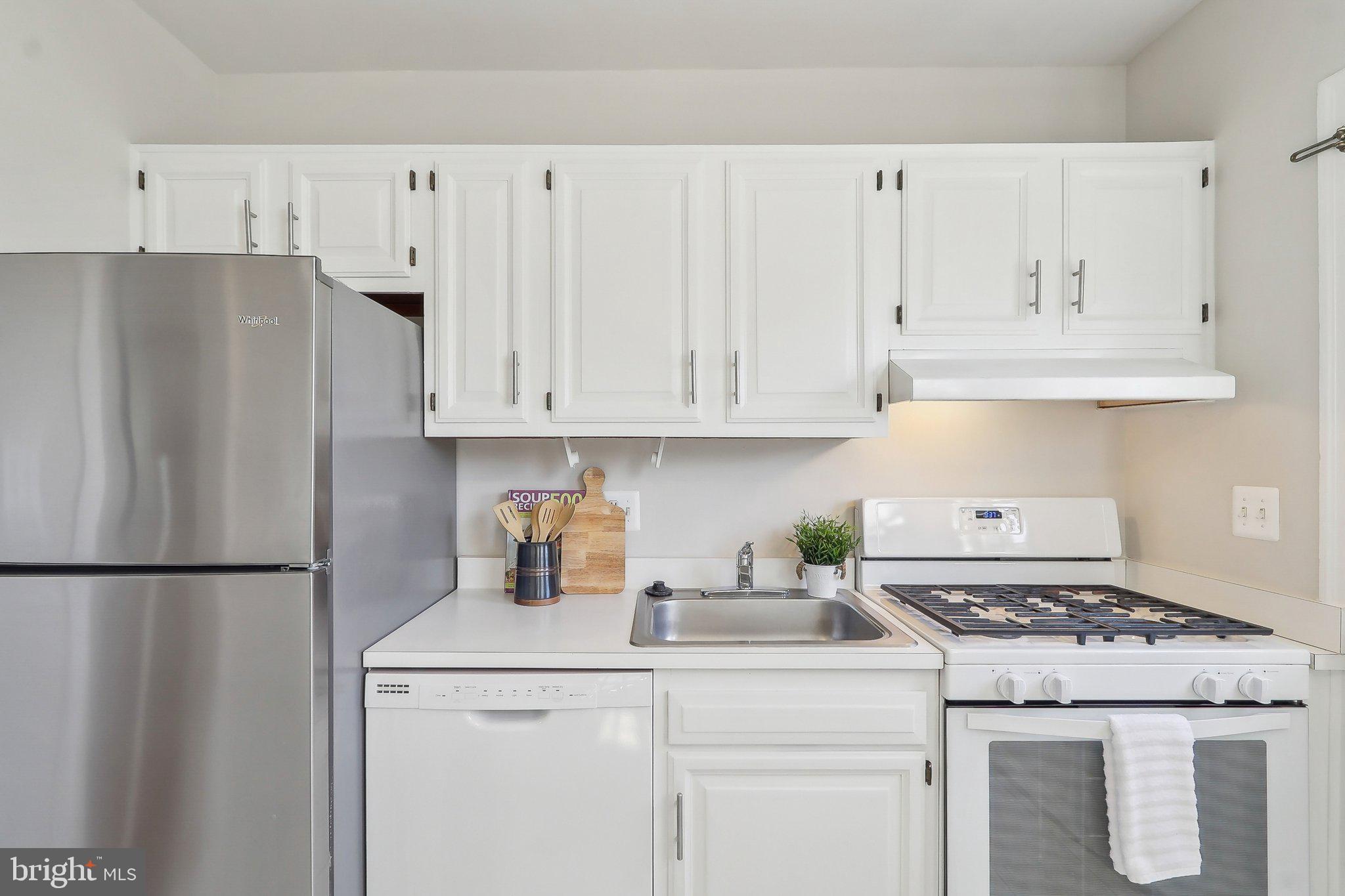 ARLINGTON VILLAGE - Residential