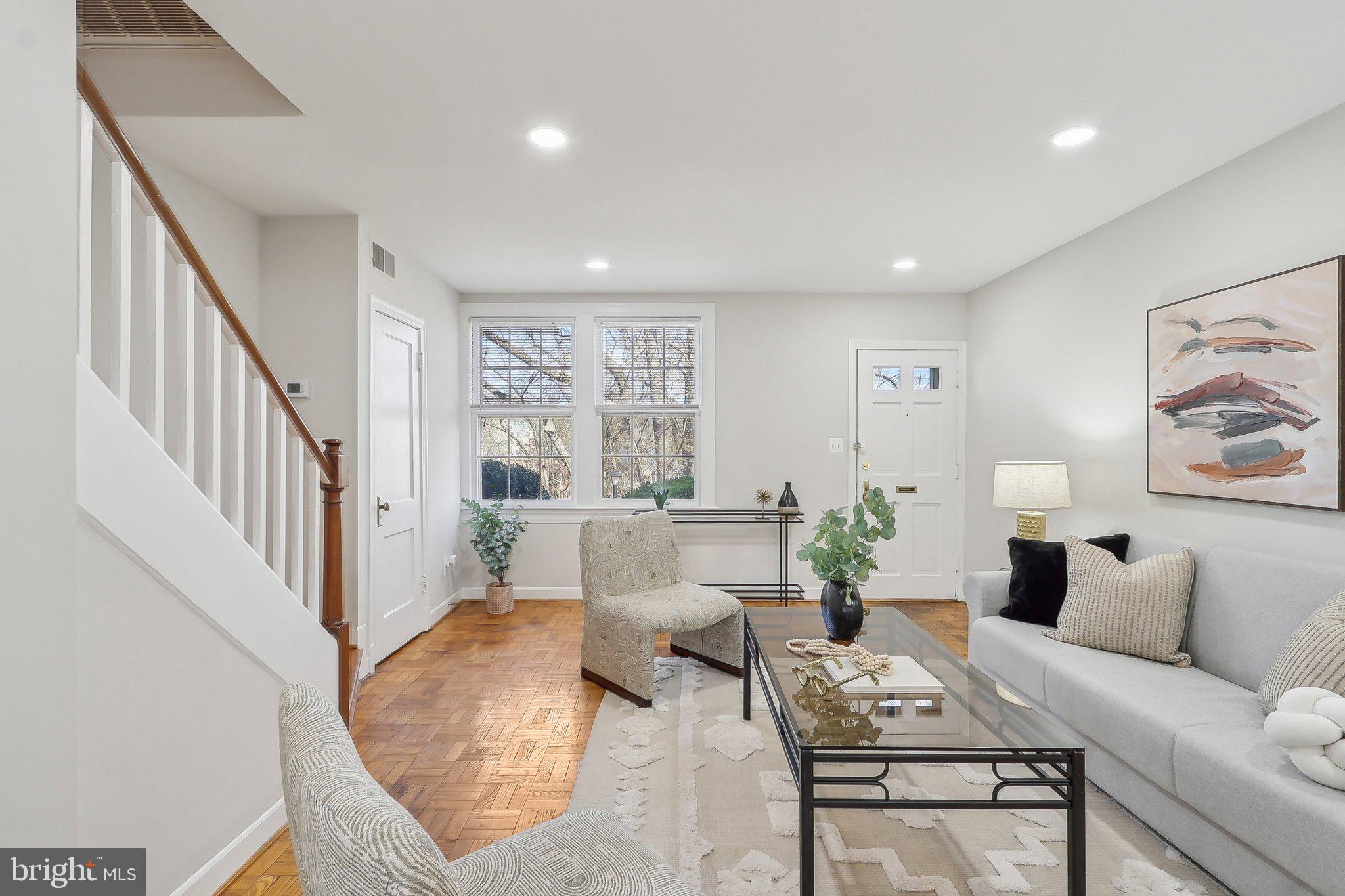 ARLINGTON VILLAGE - Residential