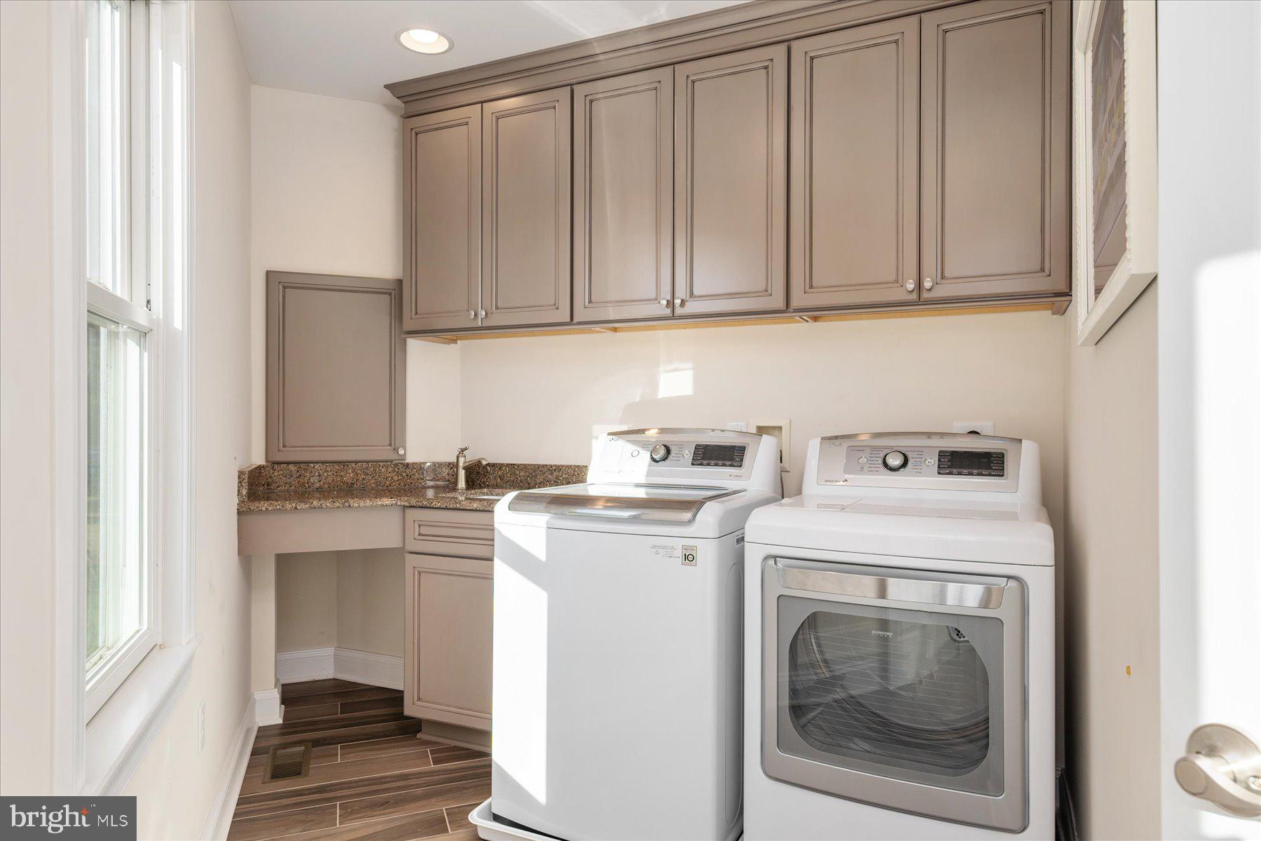 ANNAPOLIS - Residential