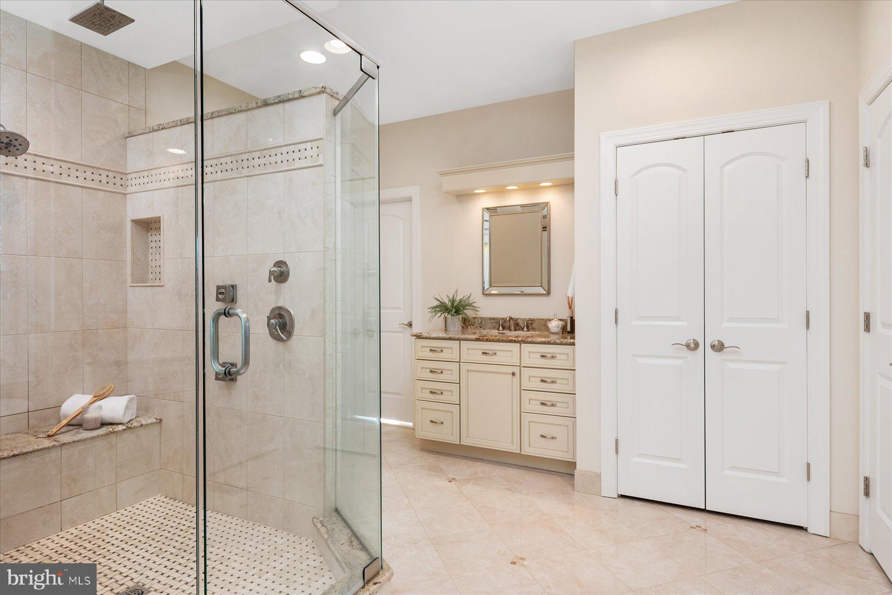 ANNAPOLIS - Residential