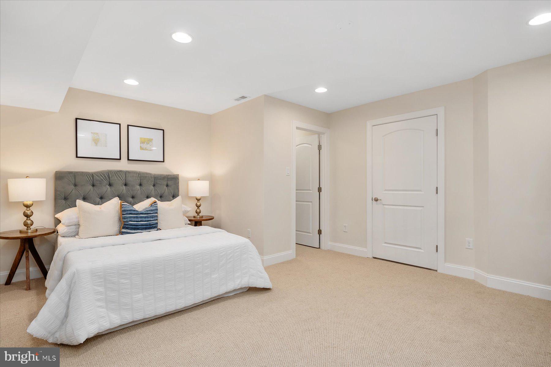 ANNAPOLIS - Residential