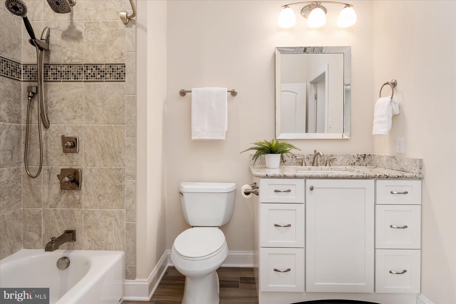 ANNAPOLIS - Residential