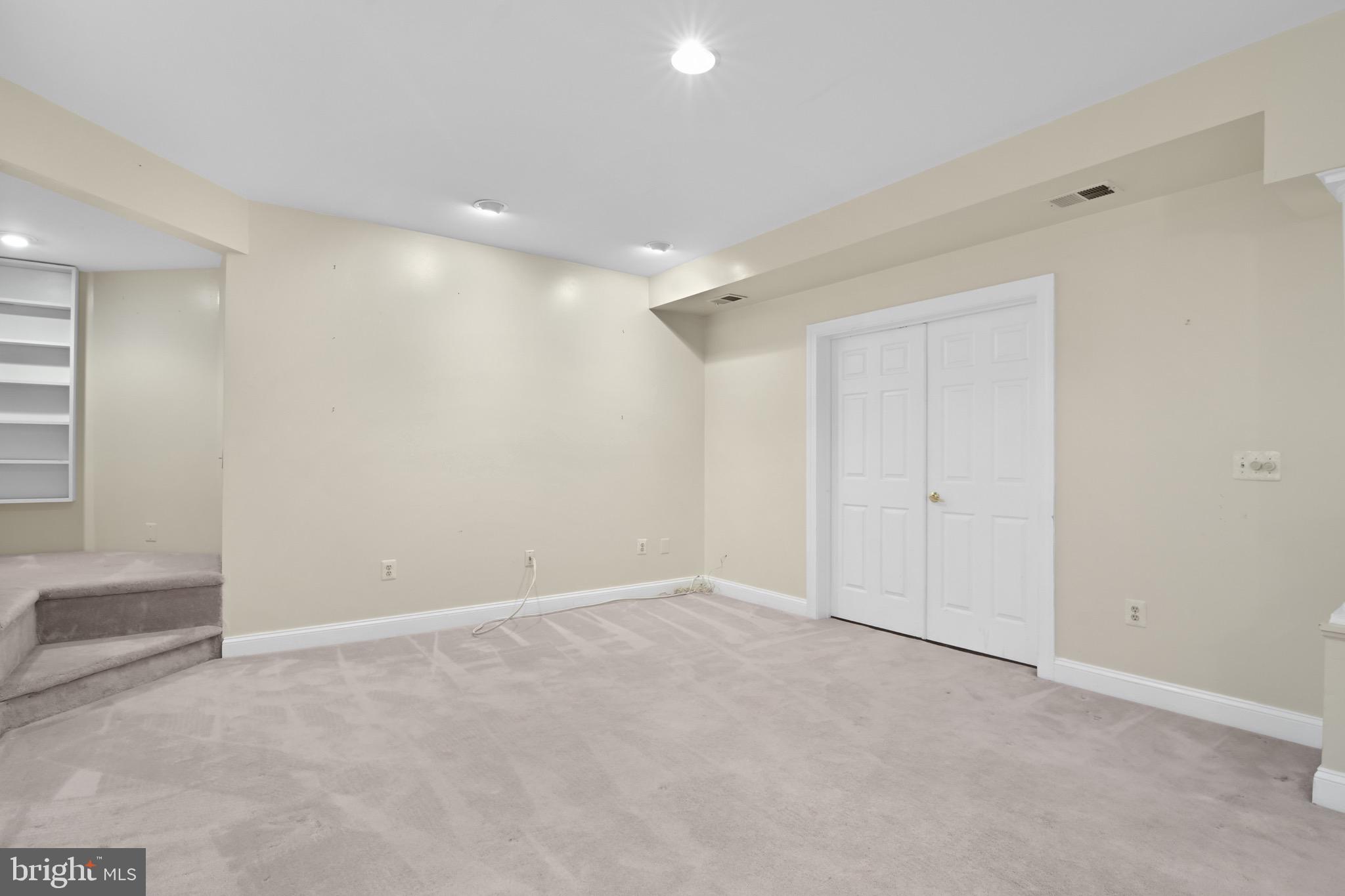 VIRGINIA RUN - Residential