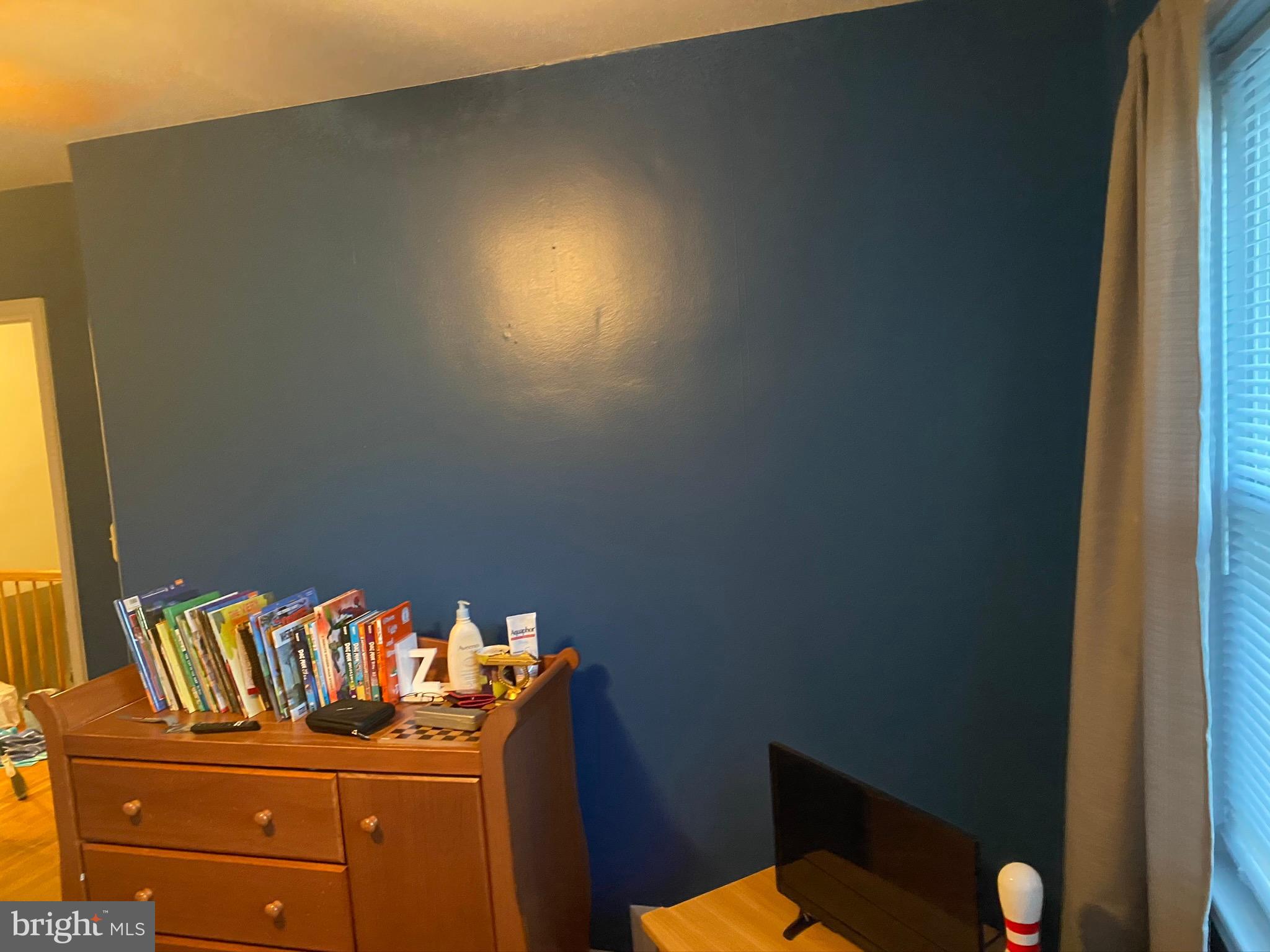 IDLEWOOD - Residential