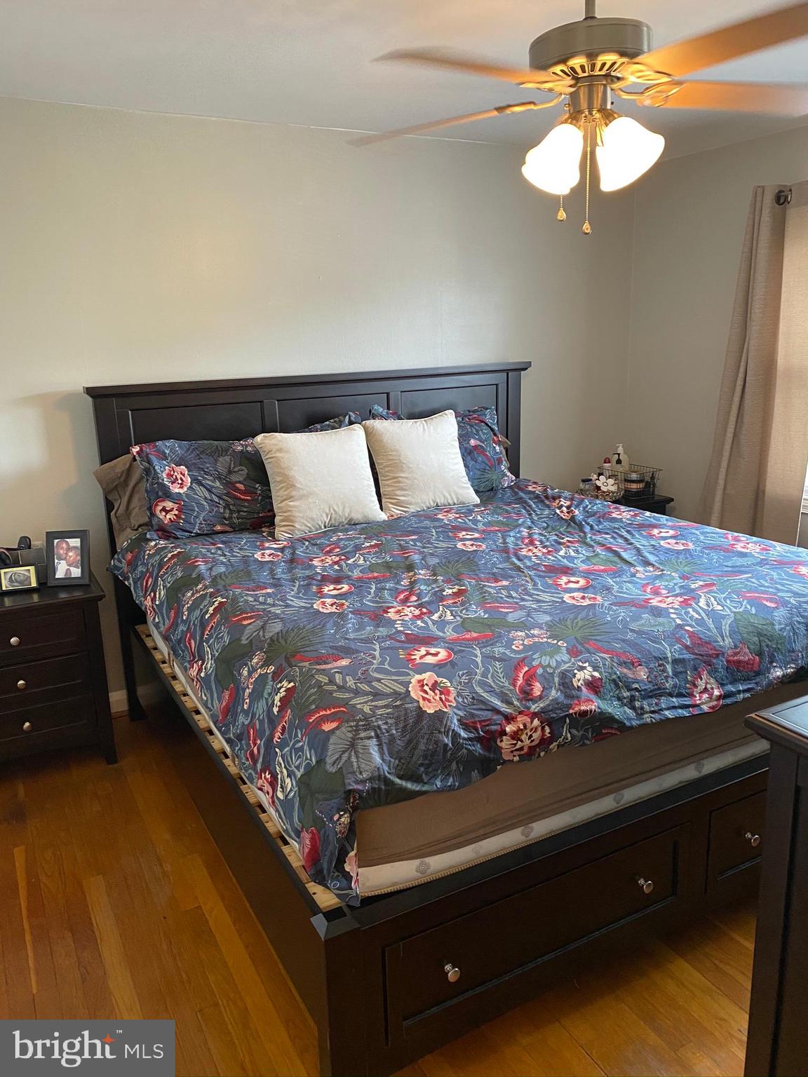 IDLEWOOD - Residential