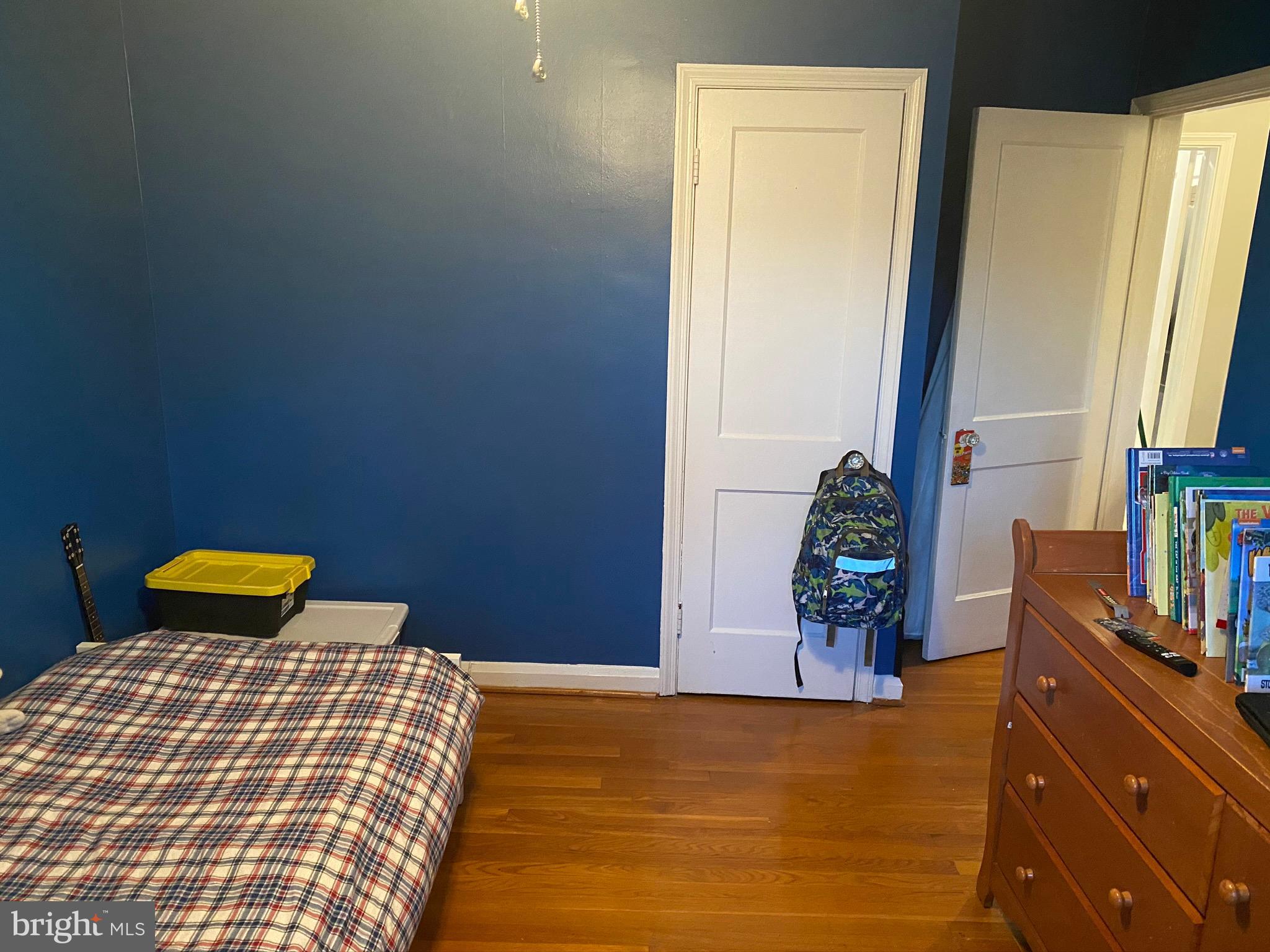 IDLEWOOD - Residential