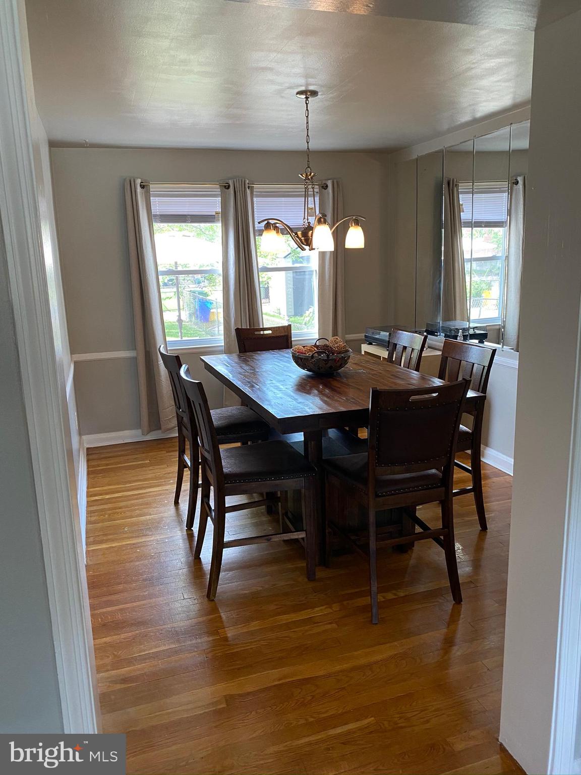 IDLEWOOD - Residential