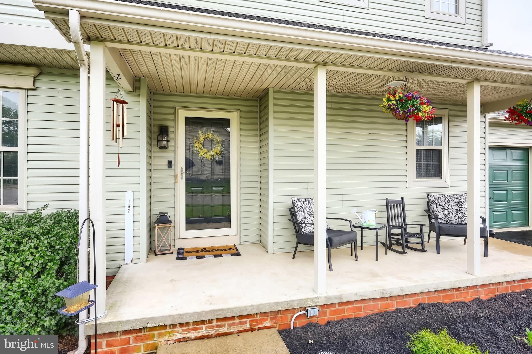 132 WHITE FENCE LANE