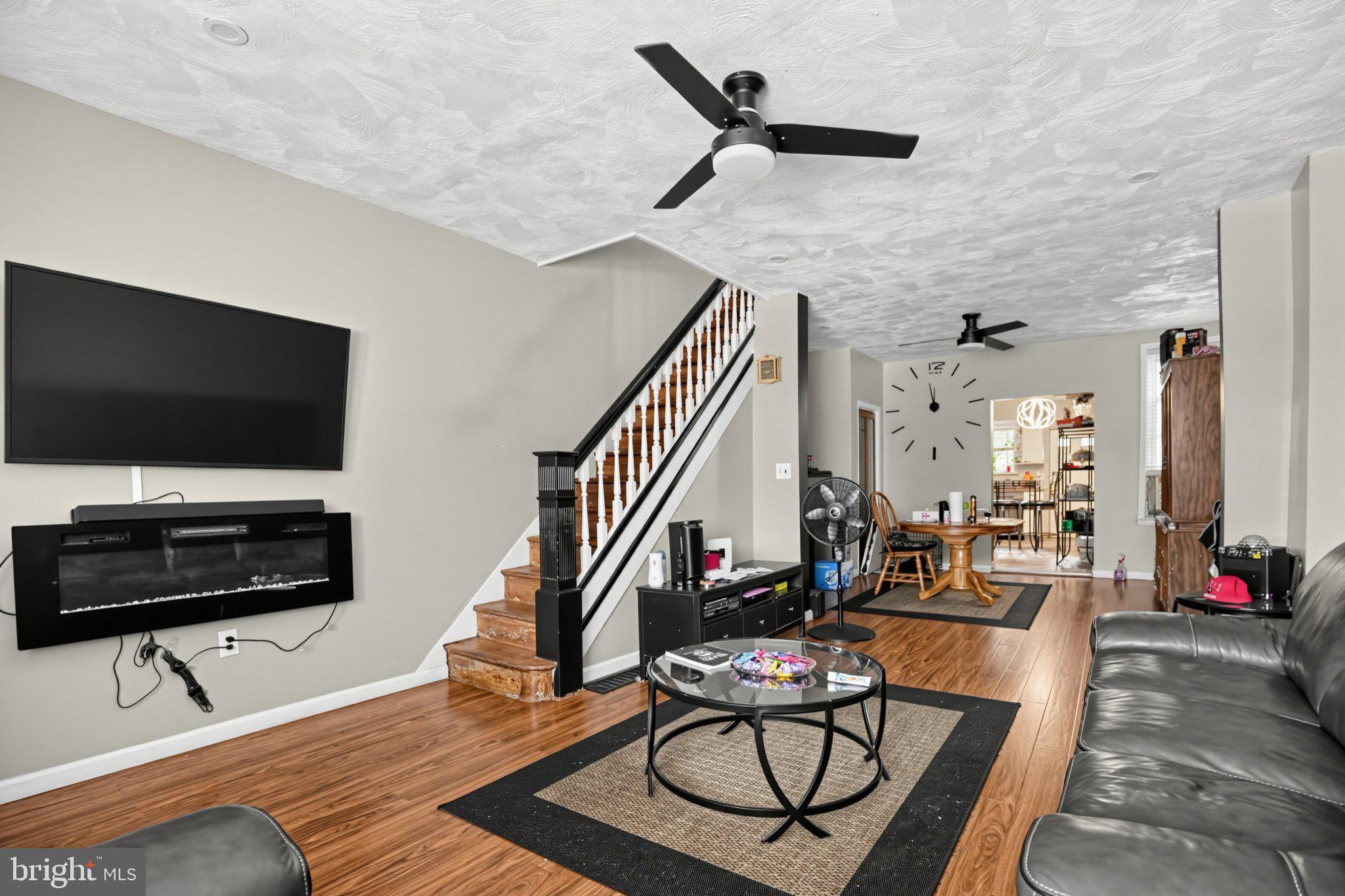933 N 66TH STREET