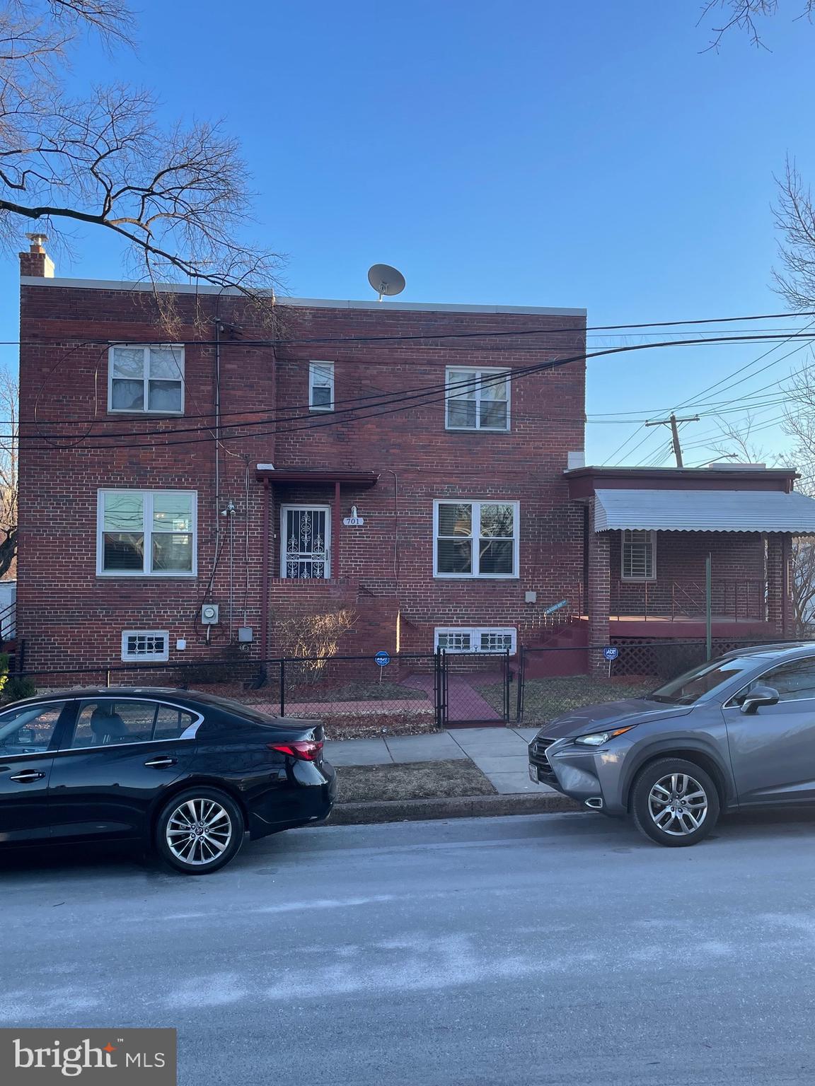 701 CRITTENDEN STREET NE