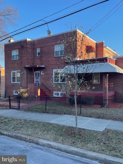 701 CRITTENDEN STREET NE WASHINGTON DC 20017