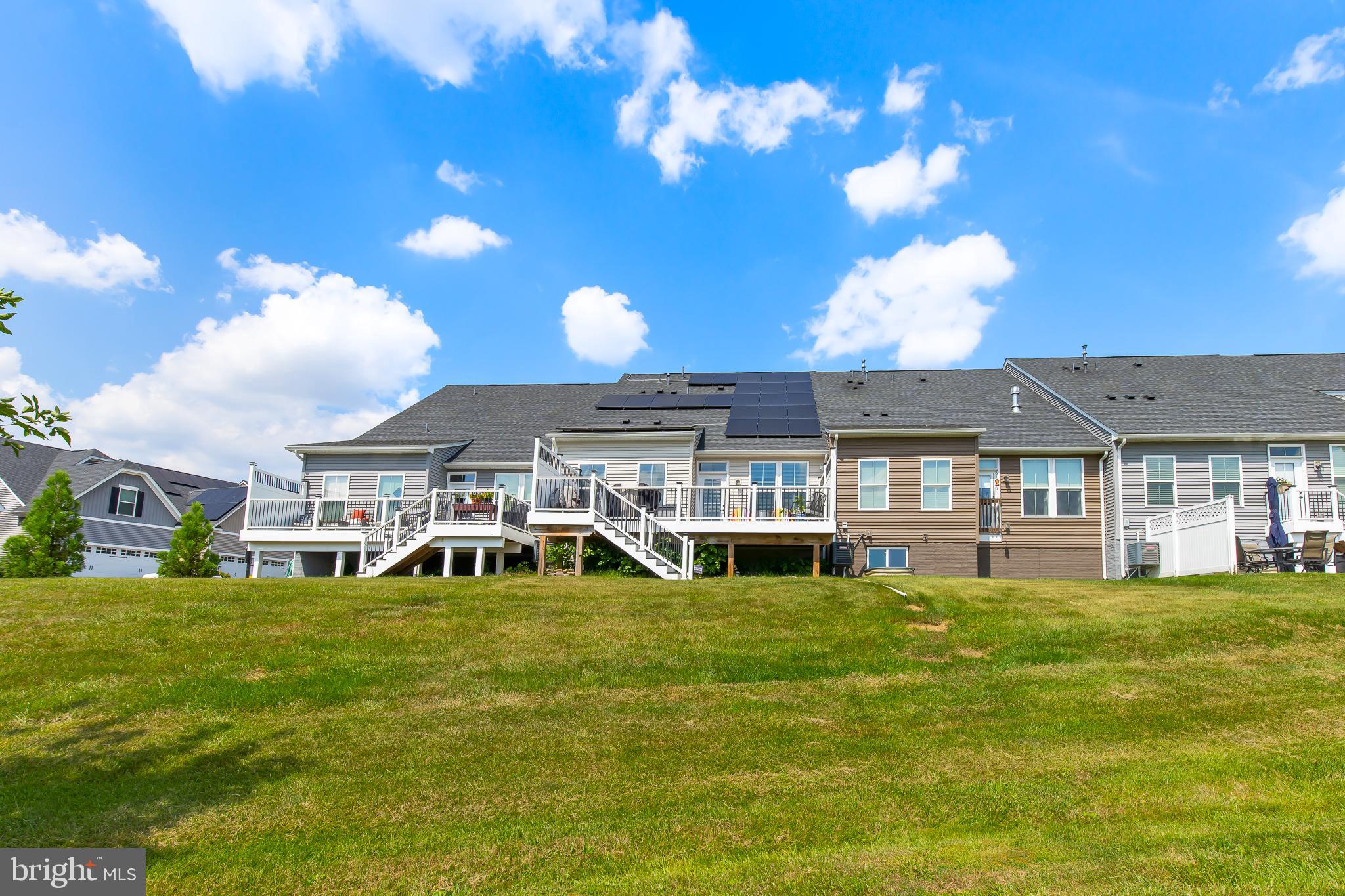 REGENTS GLEN VILLAS - Residential