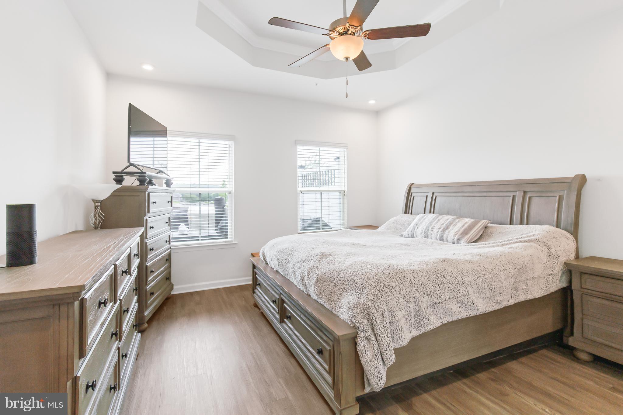 REGENTS GLEN VILLAS - Residential