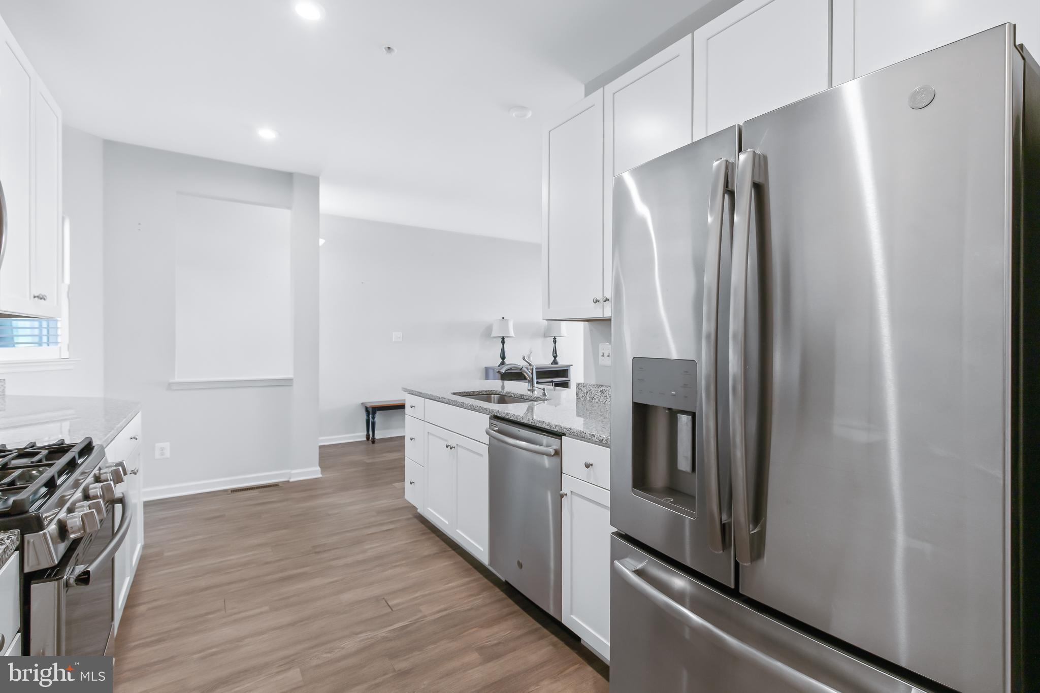 REGENTS GLEN VILLAS - Residential