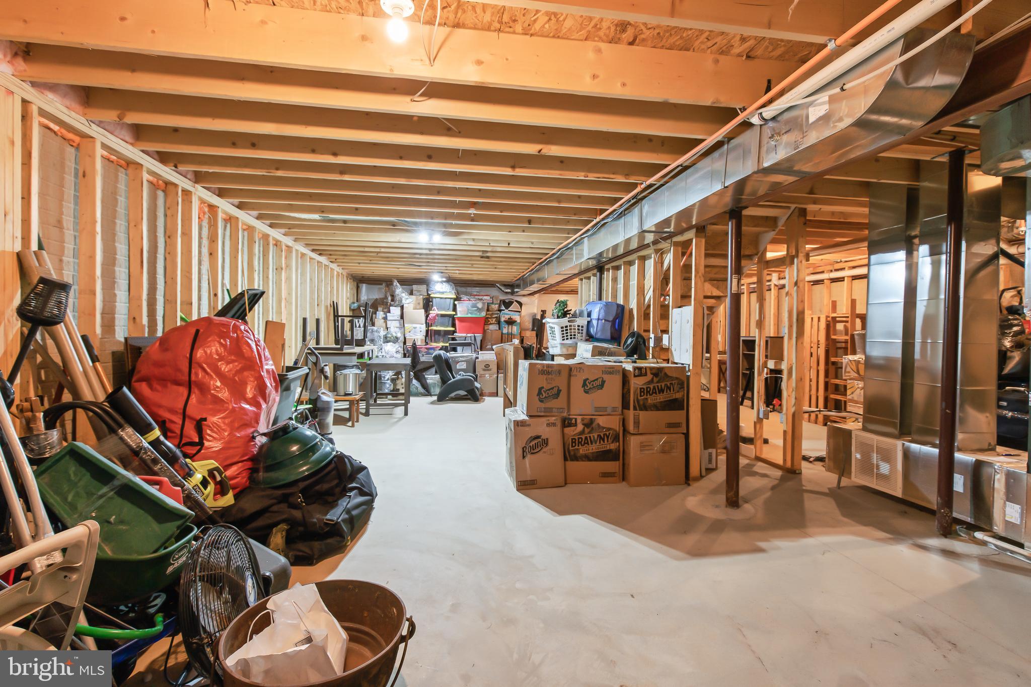 REGENTS GLEN VILLAS - Residential