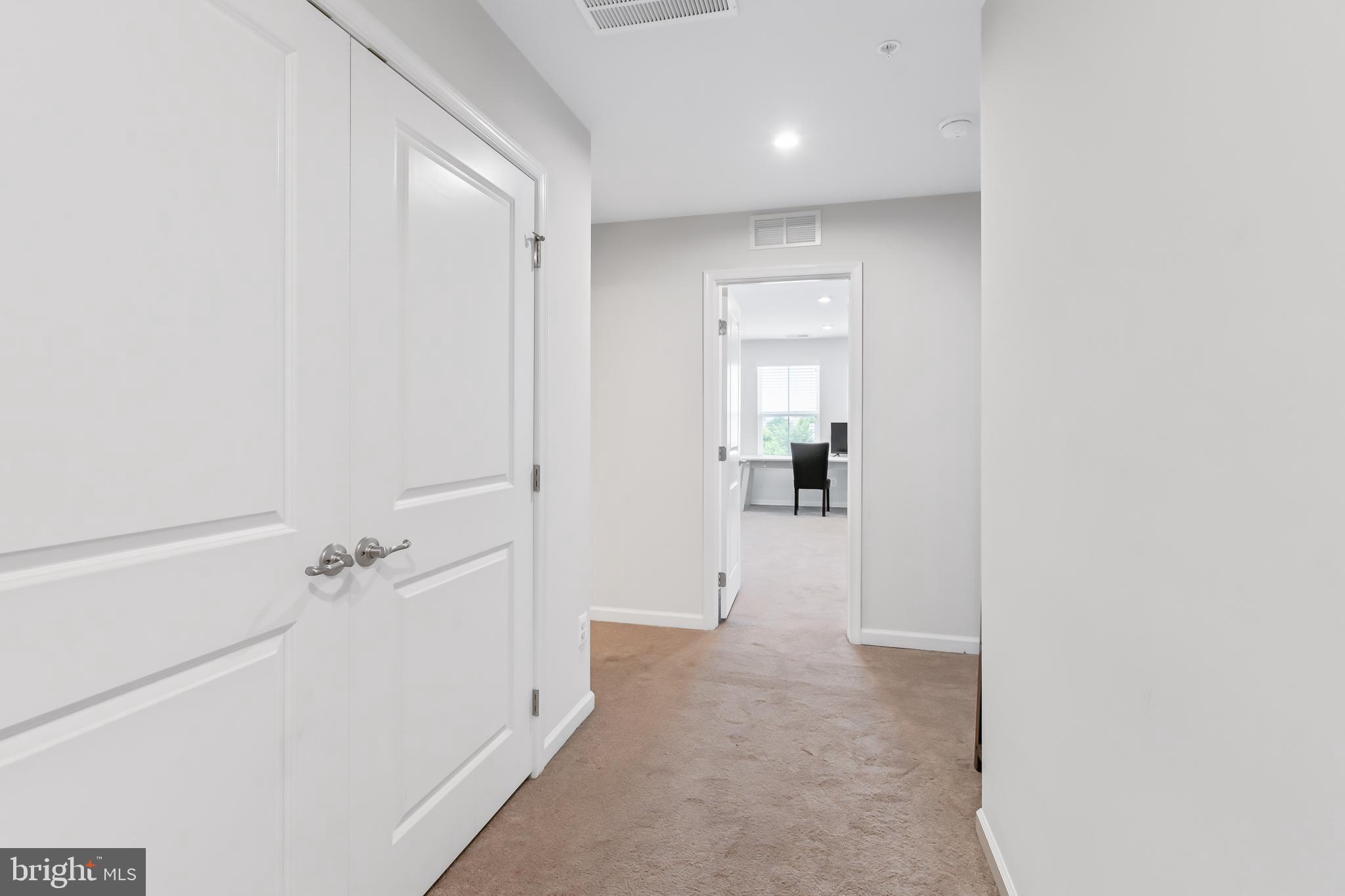 REGENTS GLEN VILLAS - Residential