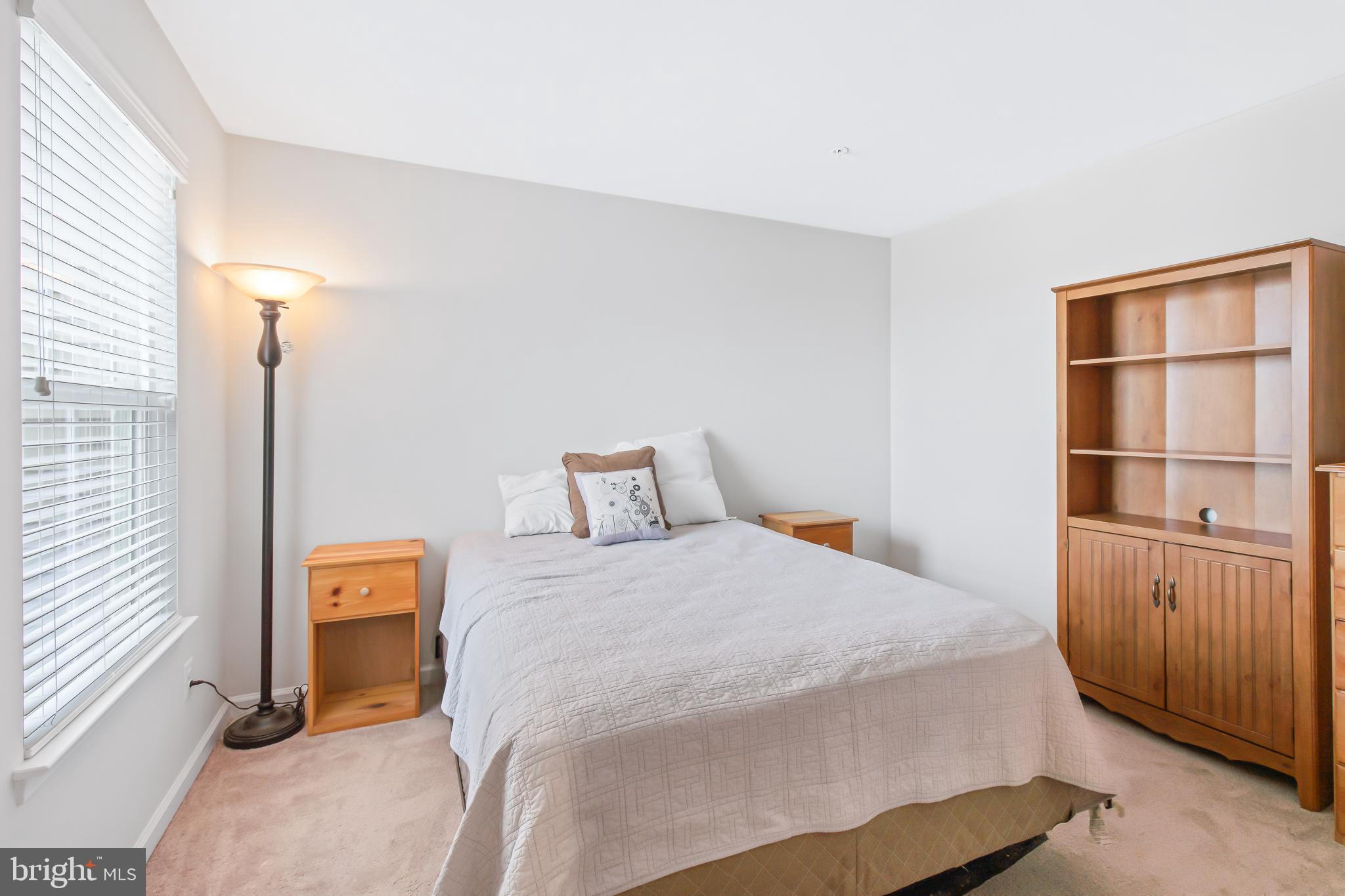 REGENTS GLEN VILLAS - Residential