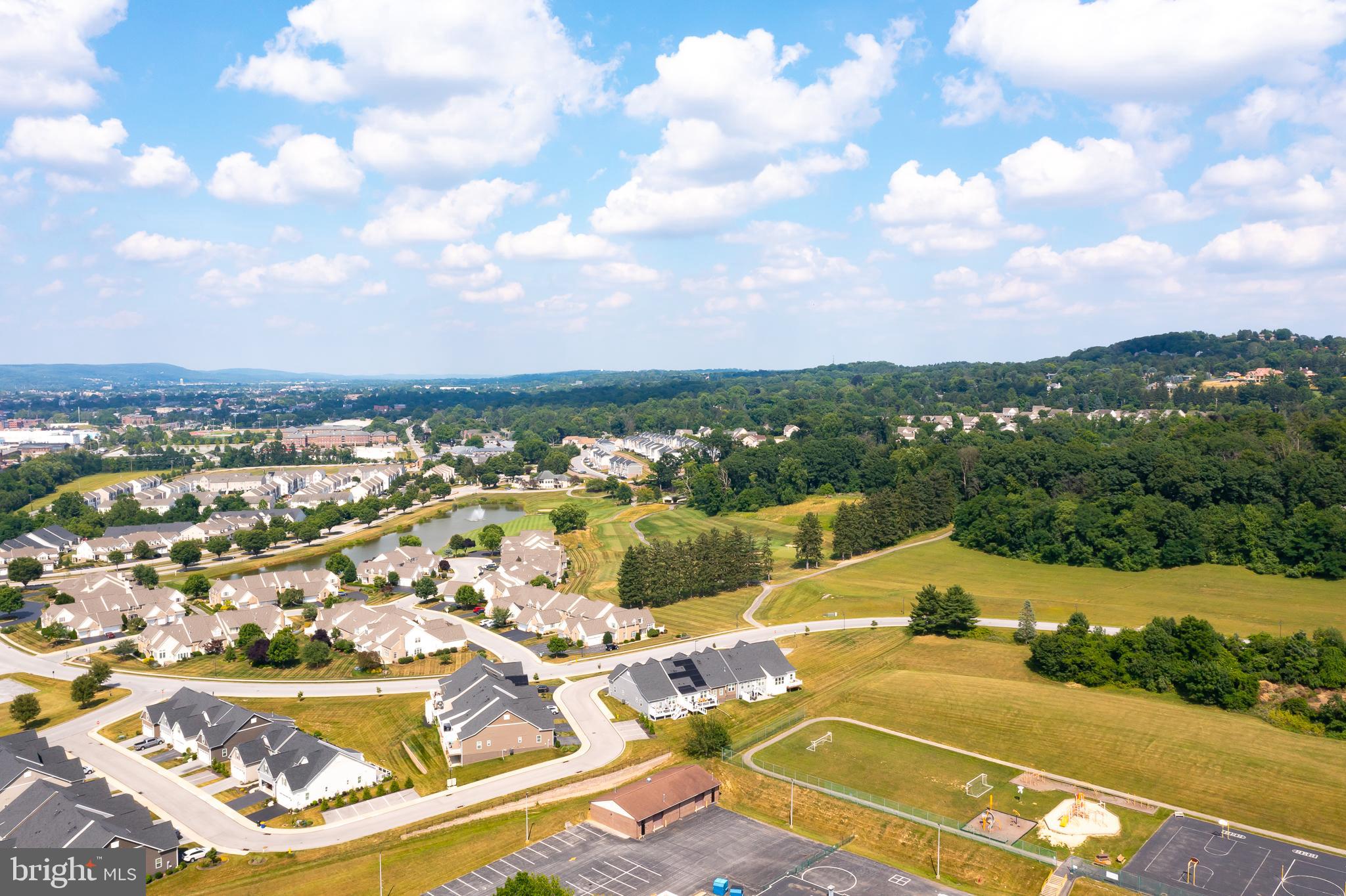 REGENTS GLEN VILLAS - Residential