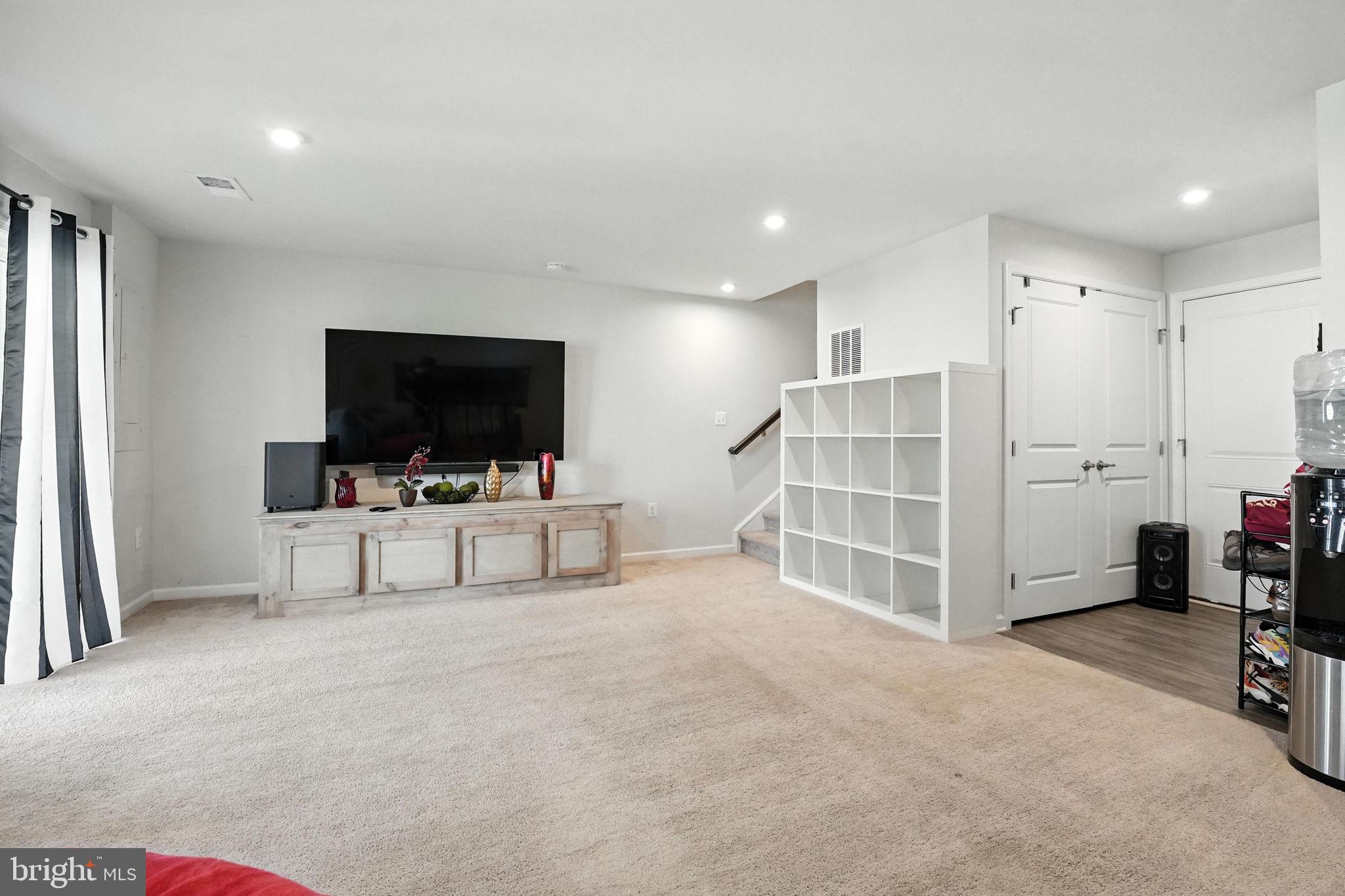 RAPPAHANNOCK LANDING - Residential