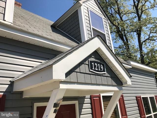 COLLEGE HEIGHTS - Residential Lease