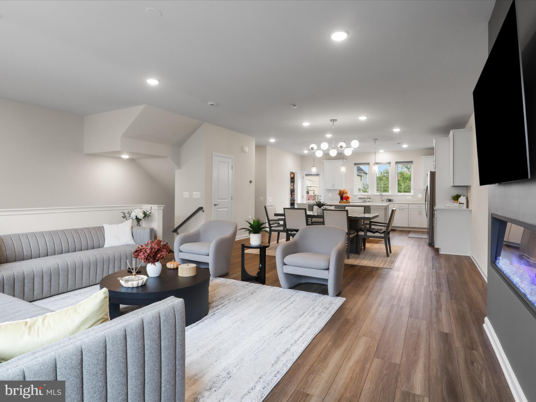 CROSSROADS VILLAGE - Residential Lease